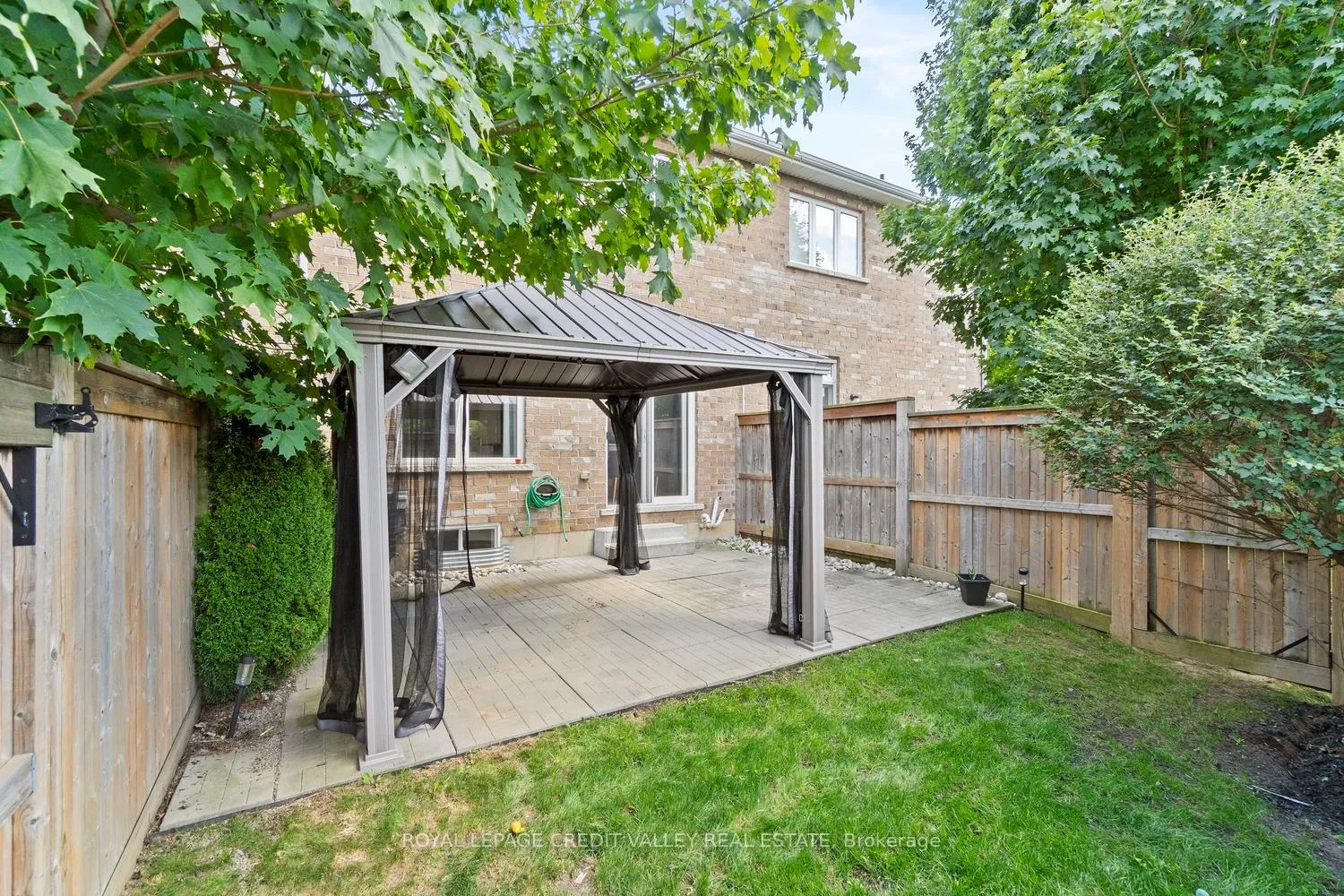 Photo 30 of Unit 2, 90 Raymond Road, Hamilton, Ancaster — HOMEH