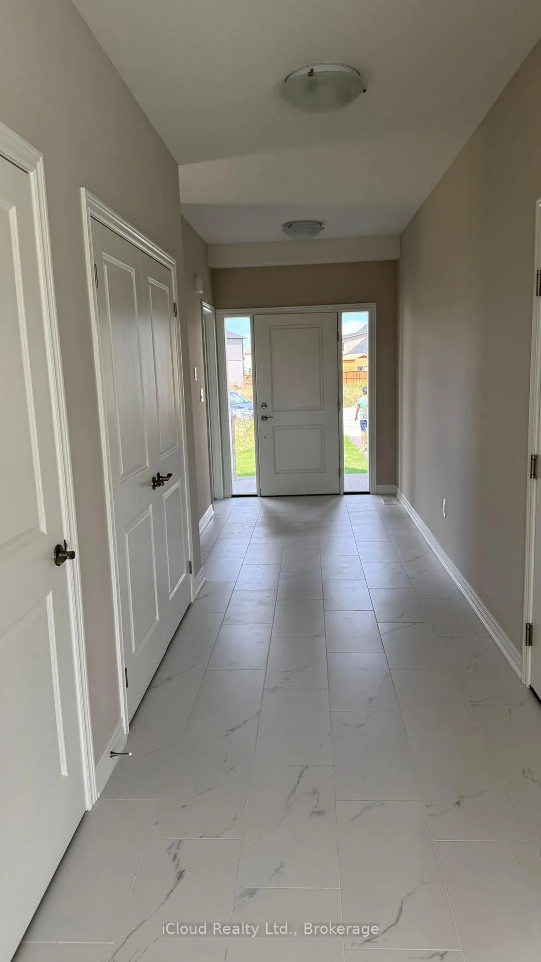 Photo 2 of 65 Elvira Way, Thorold, Rolling Meadows — HOMEH