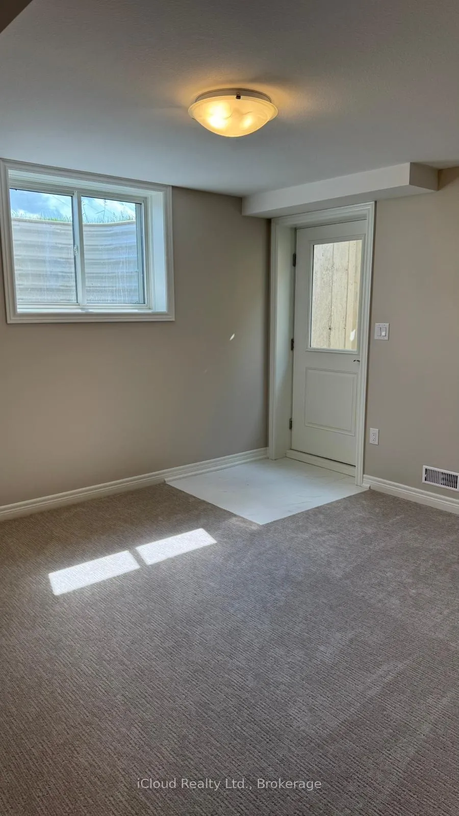Photo 20 of 65 Elvira Way, Thorold, Rolling Meadows — HOMEH