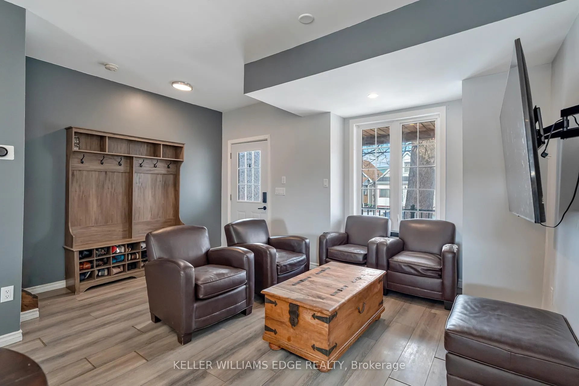 Photo 4 of 174 McAnulty Boulevard, Hamilton, Crown Point — HOMEH