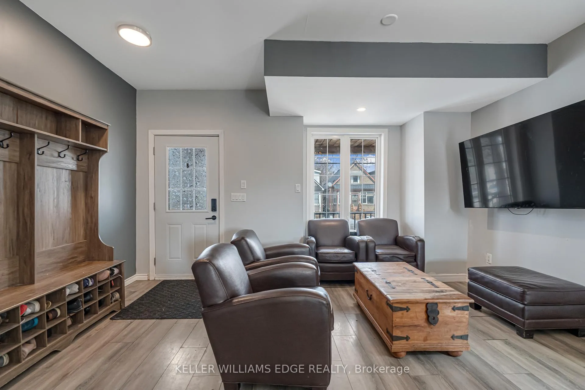 Photo 5 of 174 McAnulty Boulevard, Hamilton, Crown Point — HOMEH