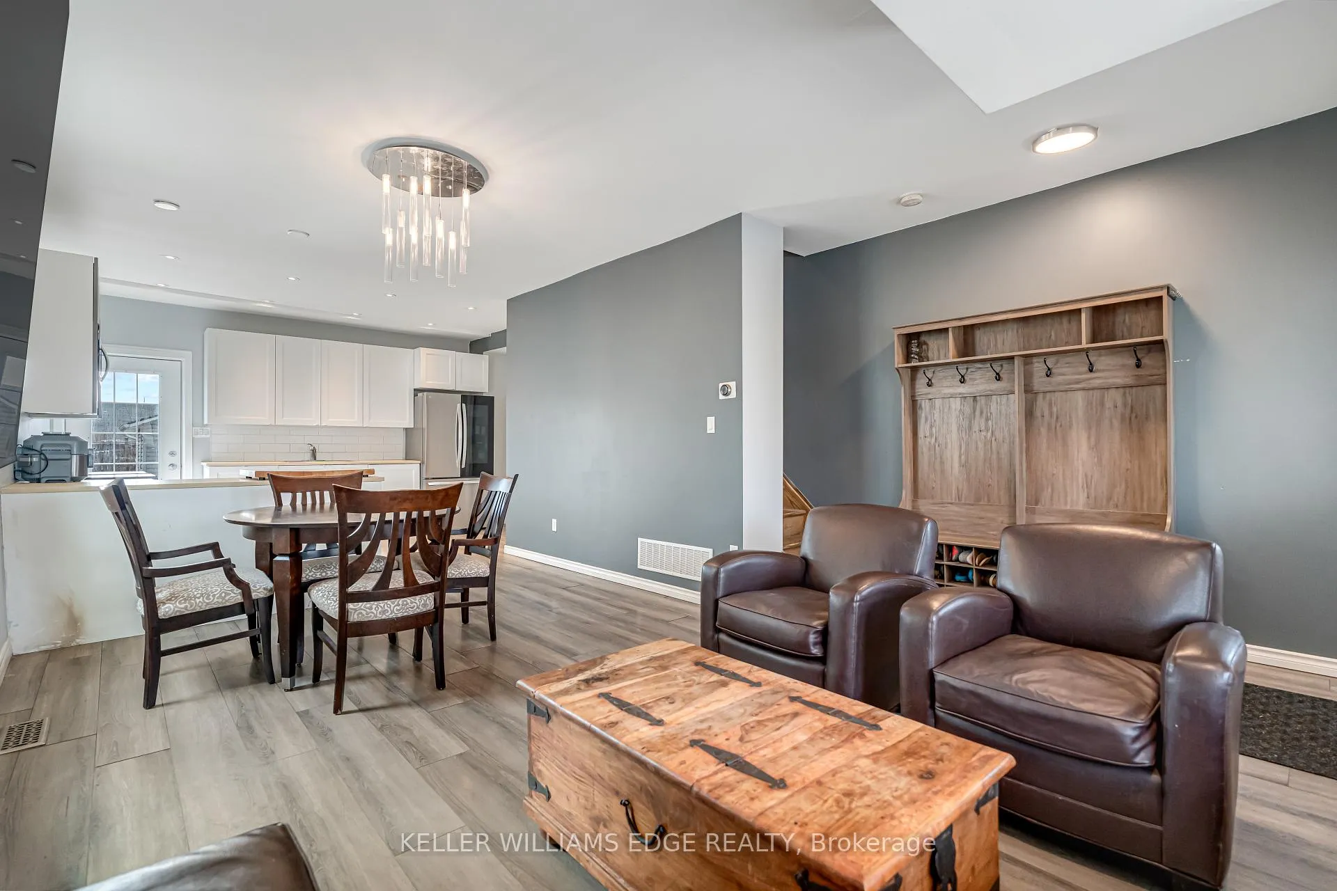 Photo 9 of 174 McAnulty Boulevard, Hamilton, Crown Point — HOMEH