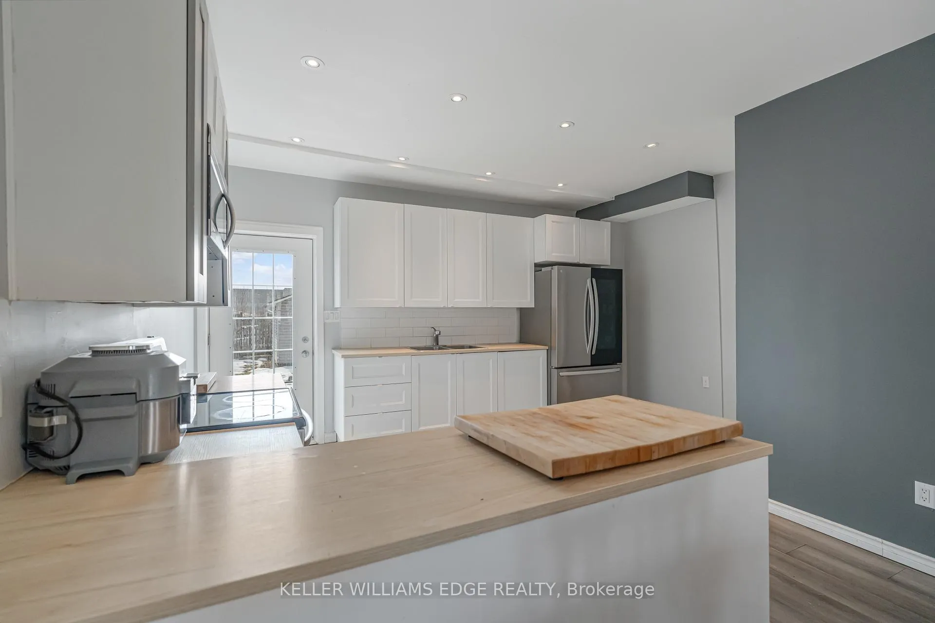 Photo 12 of 174 McAnulty Boulevard, Hamilton, Crown Point — HOMEH