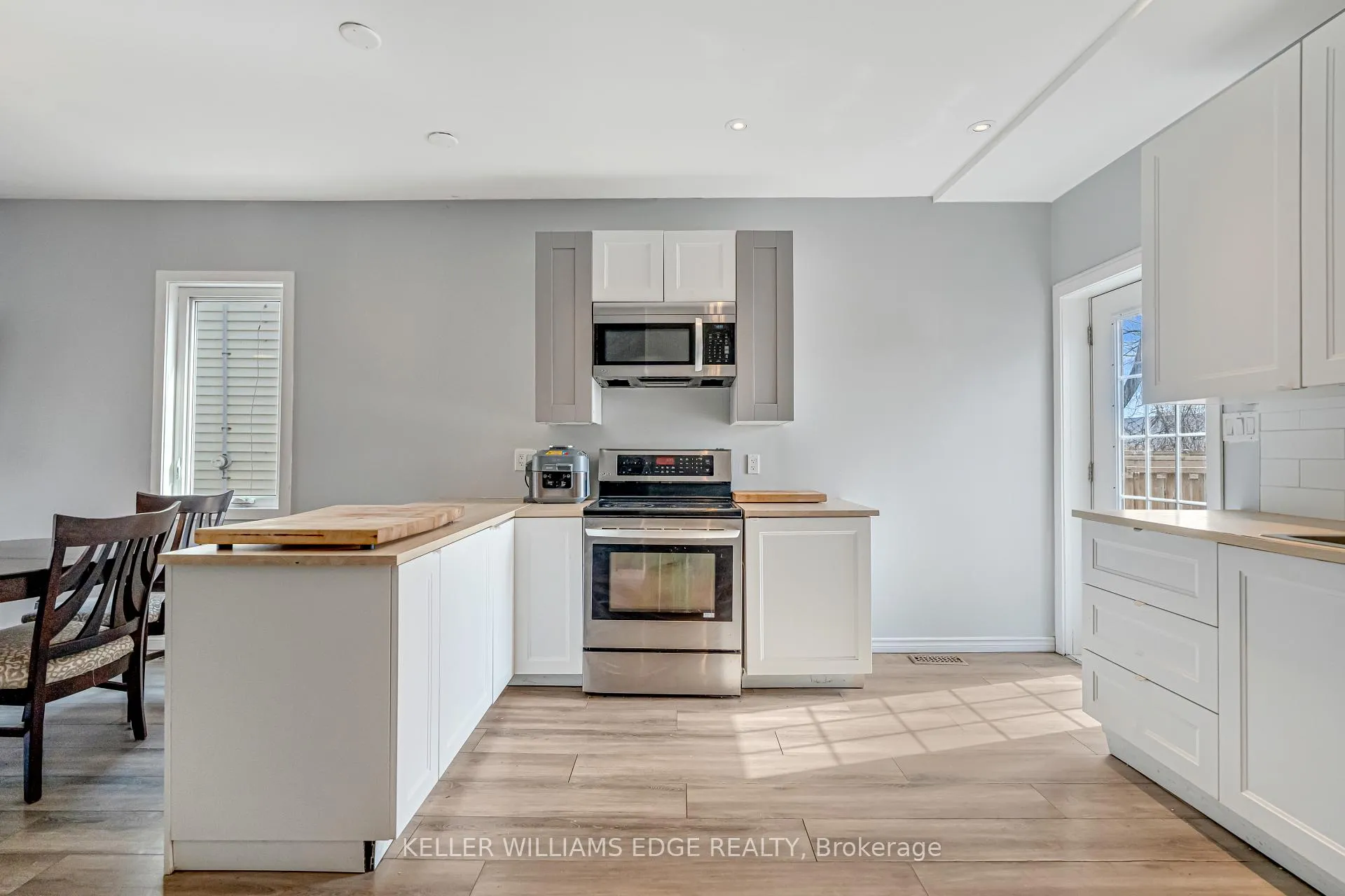 Photo 14 of 174 McAnulty Boulevard, Hamilton, Crown Point — HOMEH