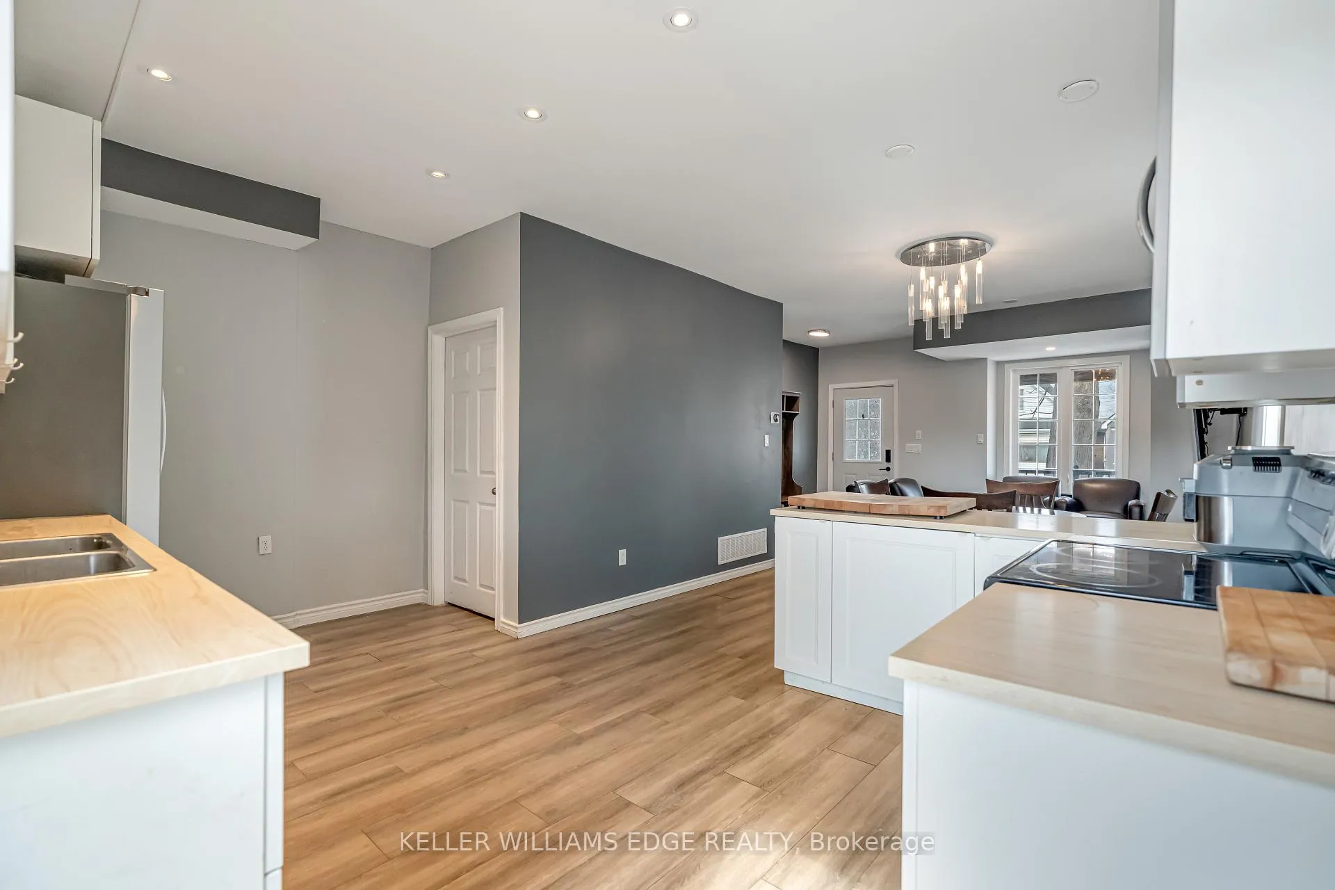 Photo 15 of 174 McAnulty Boulevard, Hamilton, Crown Point — HOMEH