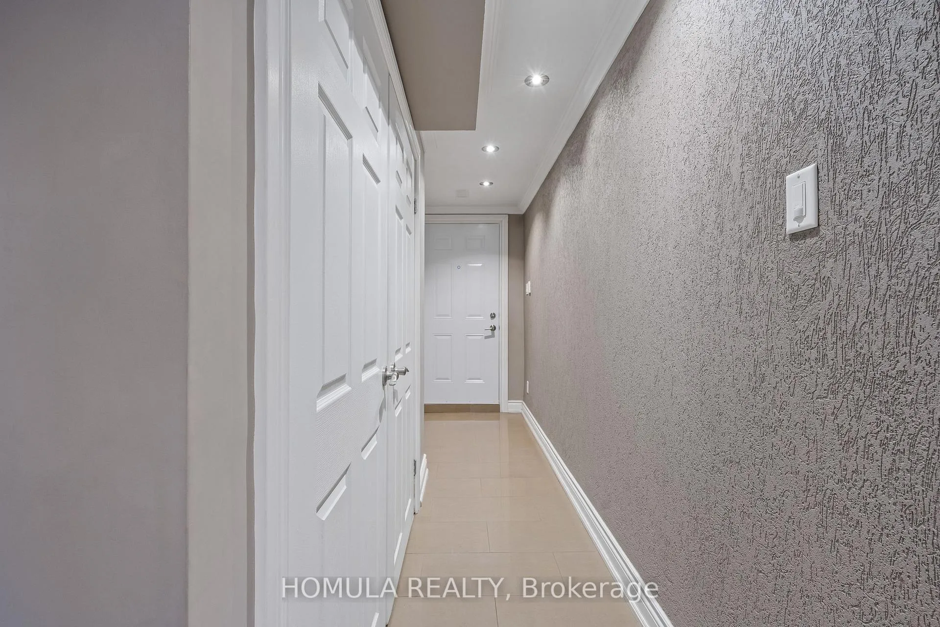 Photo 32 of Unit 5, 211 Woodbridge Avenue, Vaughan, West Woodbridge — HOMEH