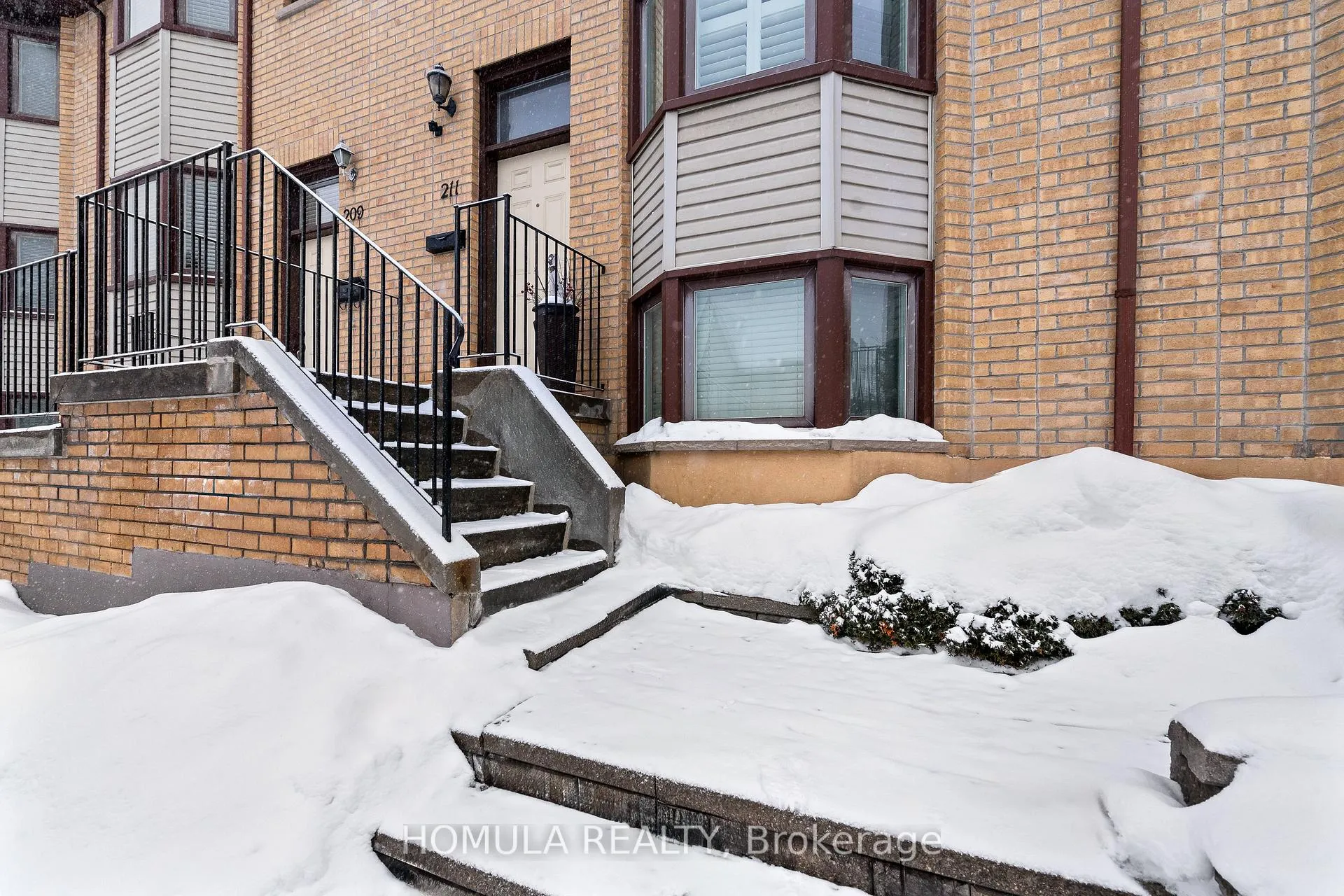 Photo 42 of Unit 5, 211 Woodbridge Avenue, Vaughan, West Woodbridge — HOMEH