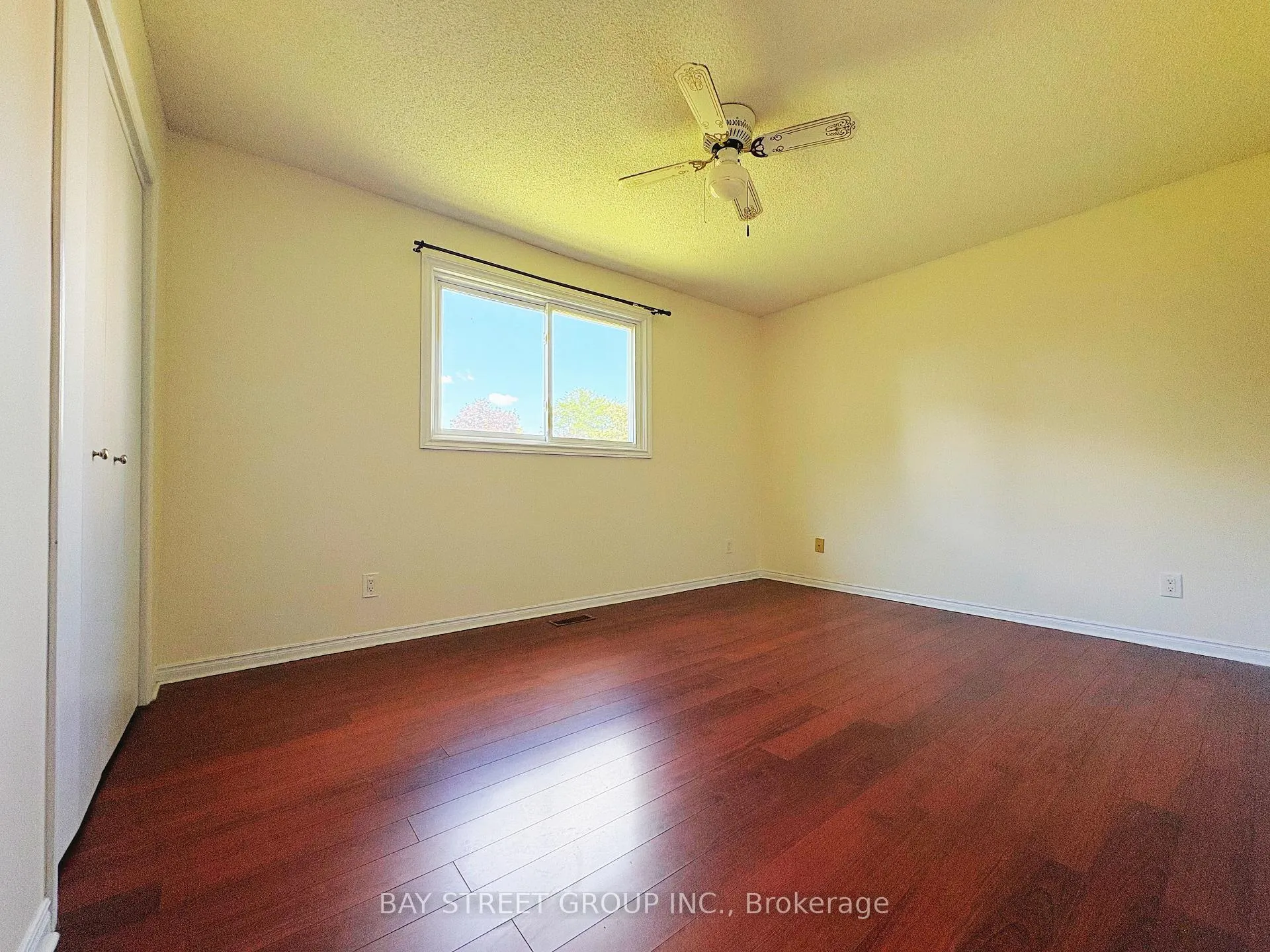 Photo 8 of 7349 Nathan Crescent, Niagara Falls, Oldfield — HOMEH