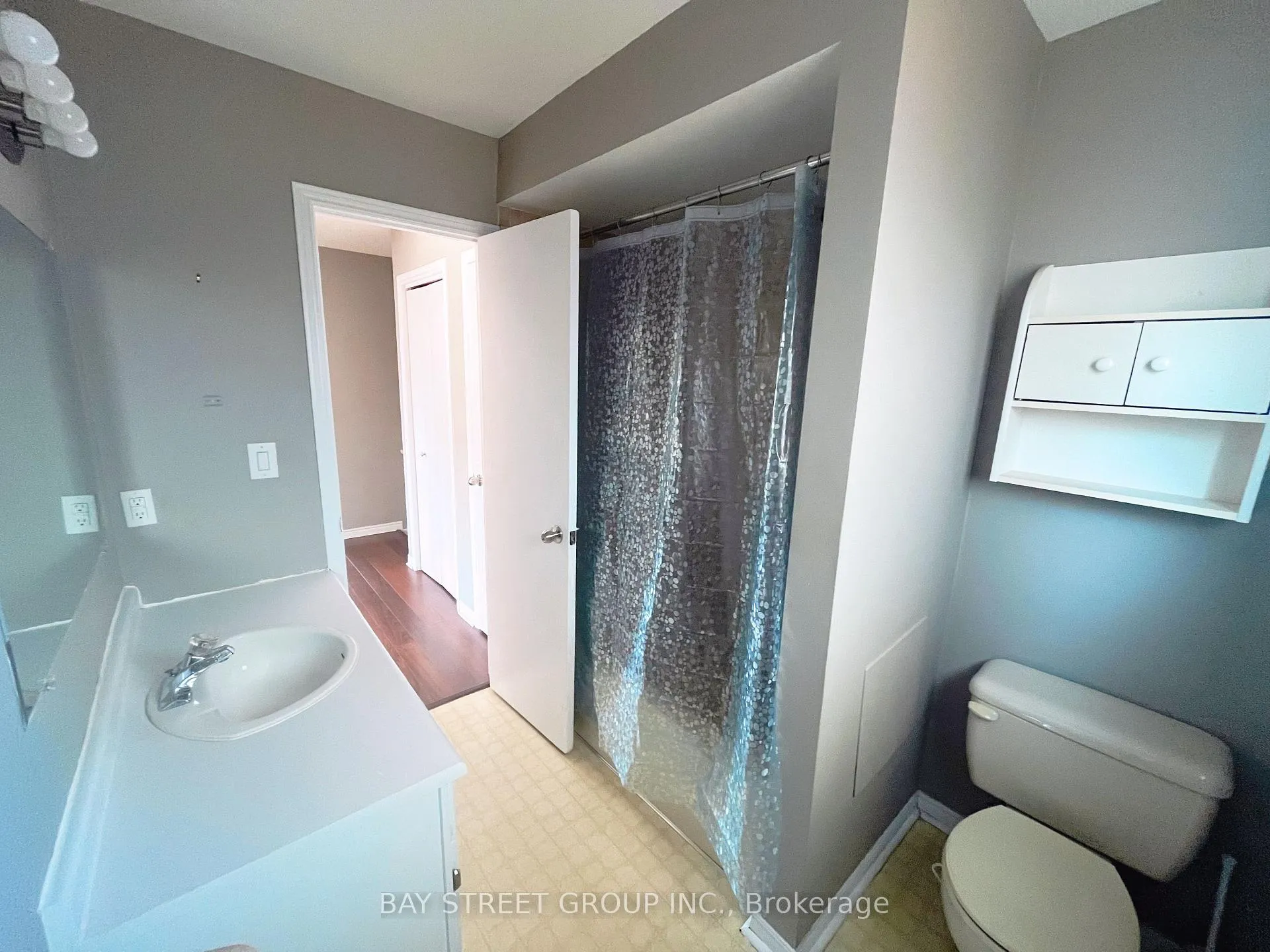 Photo 11 of 7349 Nathan Crescent, Niagara Falls, Oldfield — HOMEH