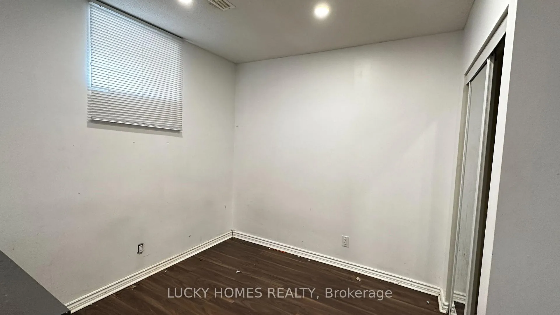 Photo 6 of Unit Basement, 338 Van Kirk Drive, Brampton, Northwest Sandalwood Parkway — HOMEH