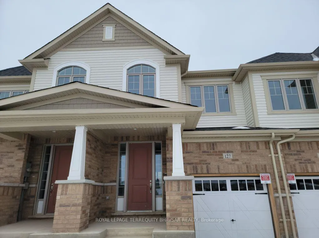 Photo 2 of 127 Broadacre Drive, Kitchener — HOMEH