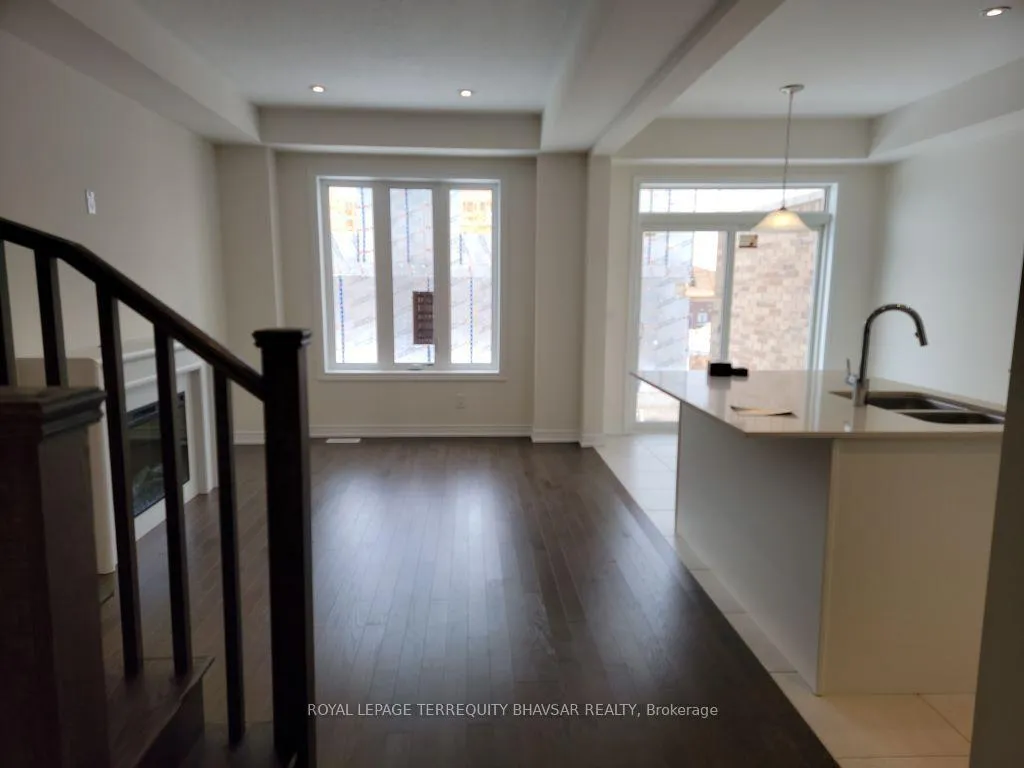 Photo 9 of 127 Broadacre Drive, Kitchener — HOMEH
