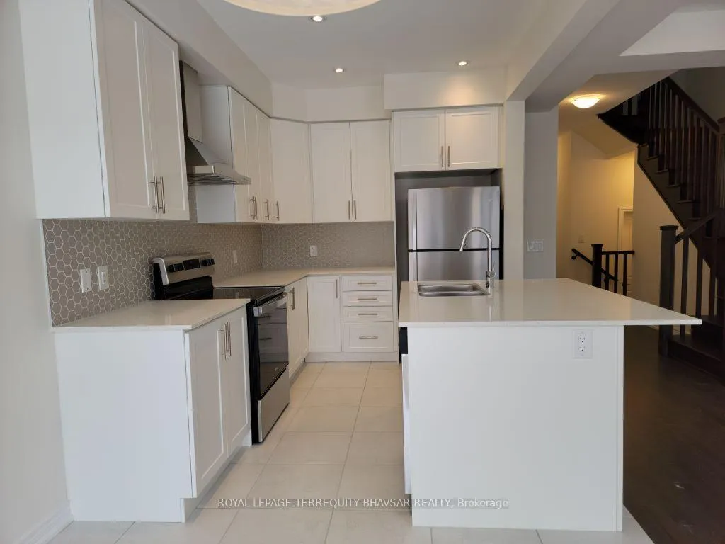 Photo 12 of 127 Broadacre Drive, Kitchener — HOMEH