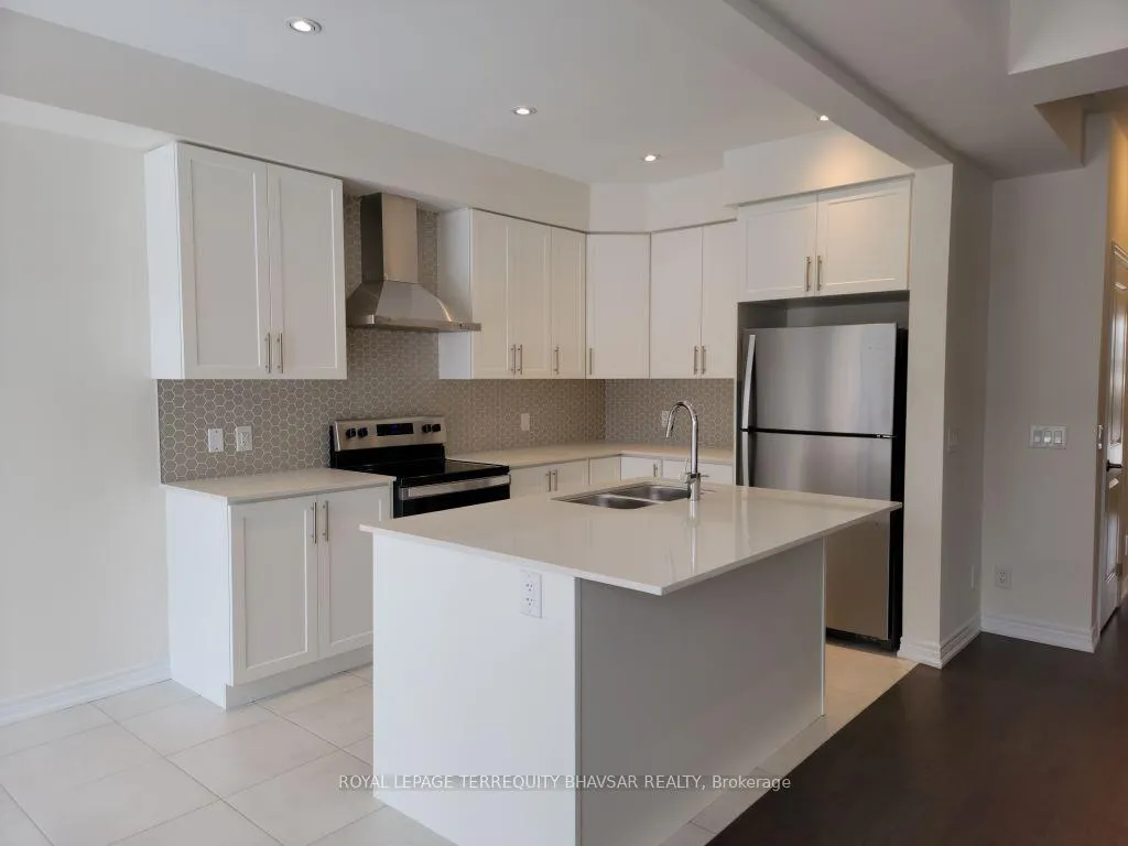 Photo 14 of 127 Broadacre Drive, Kitchener — HOMEH