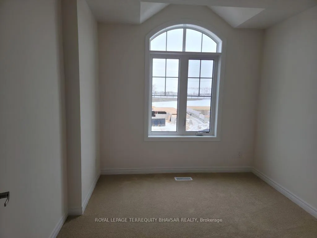 Photo 30 of 127 Broadacre Drive, Kitchener — HOMEH