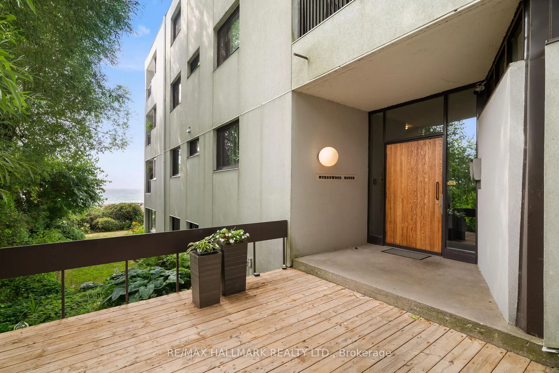 Front of Unit 6, 2 Nursewood Road
