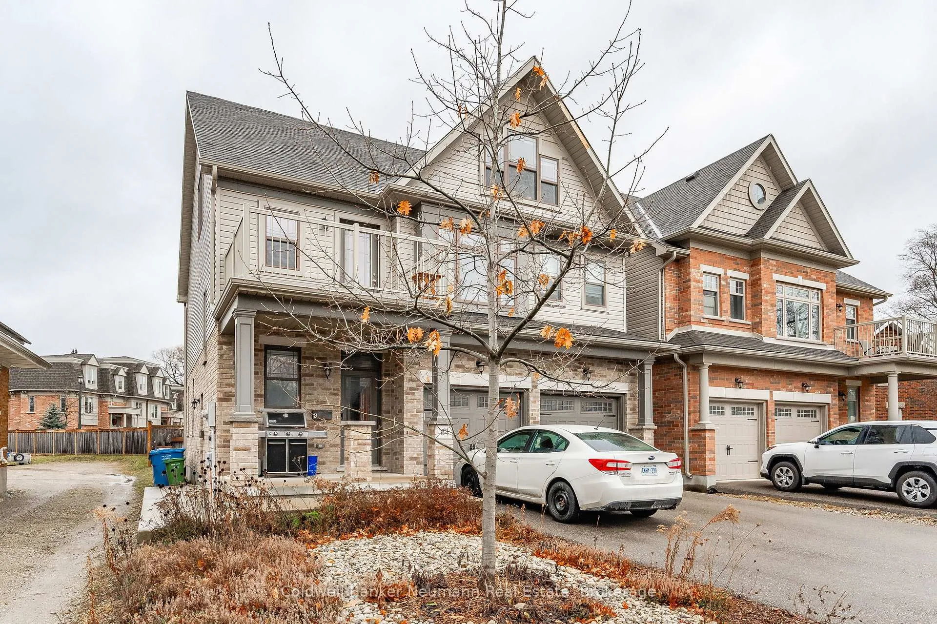 Front of Unit Main, 84 Wyndham Street S