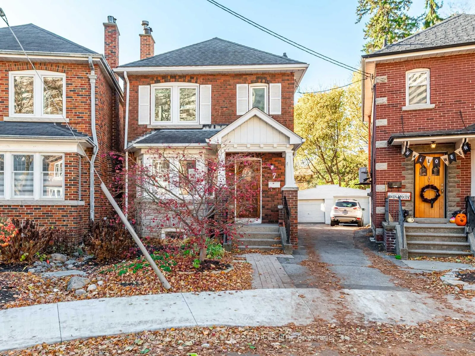 Photo 1 of 7 Duplex Crescent, Toronto, Yonge-Eglinton — HOMEH
