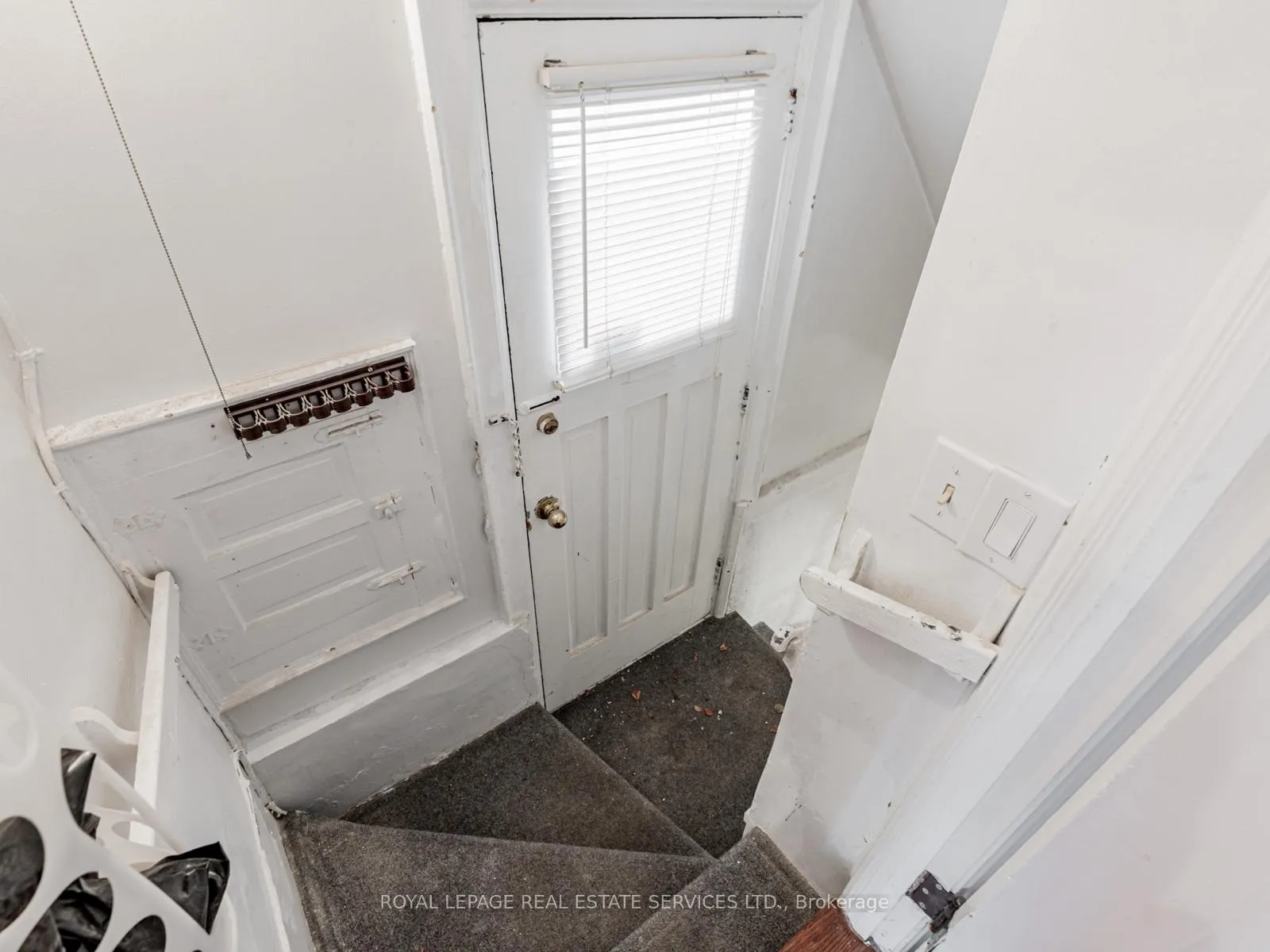 Photo 28 of 7 Duplex Crescent, Toronto, Yonge-Eglinton — HOMEH