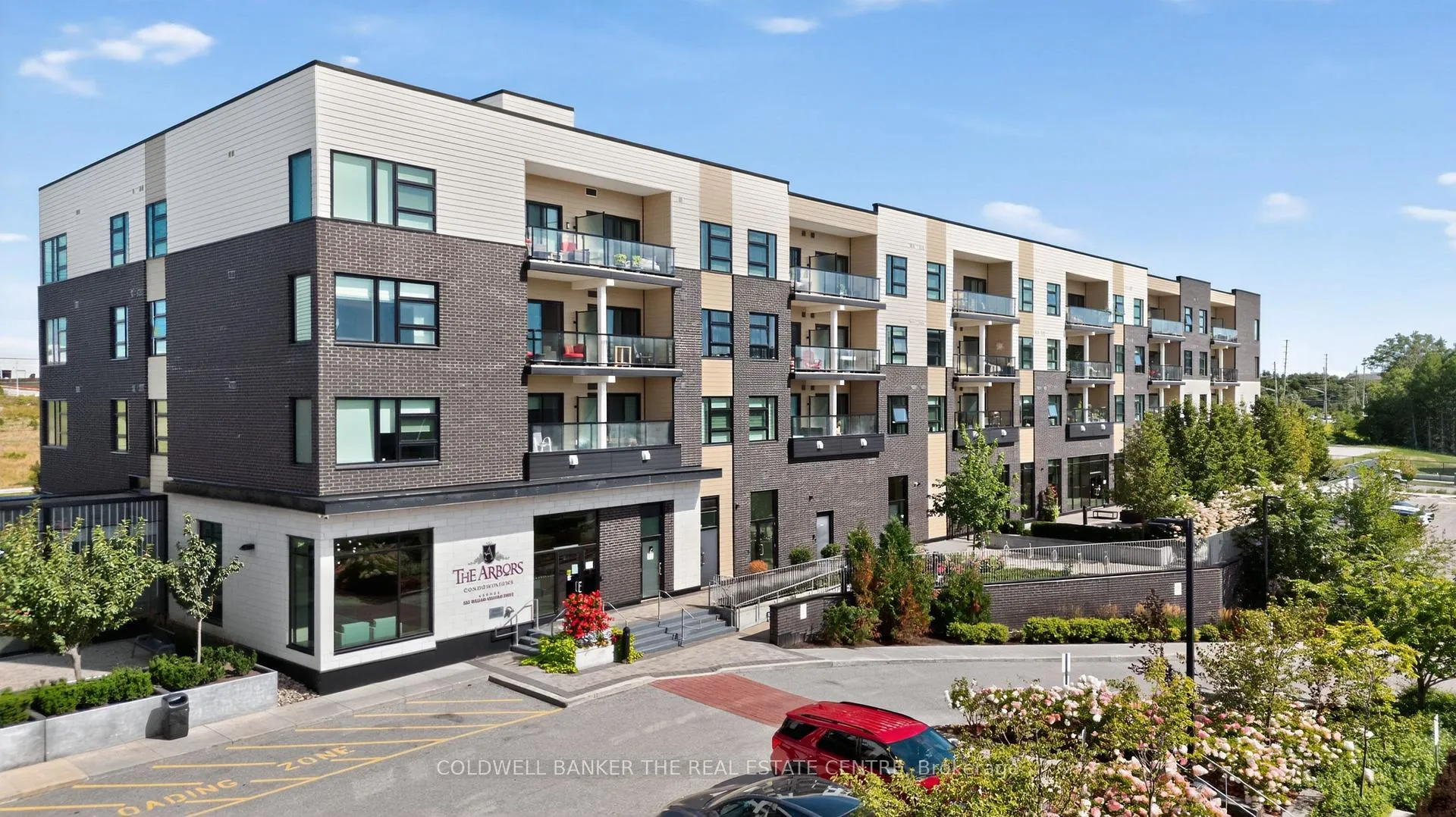 Photo 2 of Unit 351, 555 William Graham Drive, Aurora, Rural Aurora — HOMEH