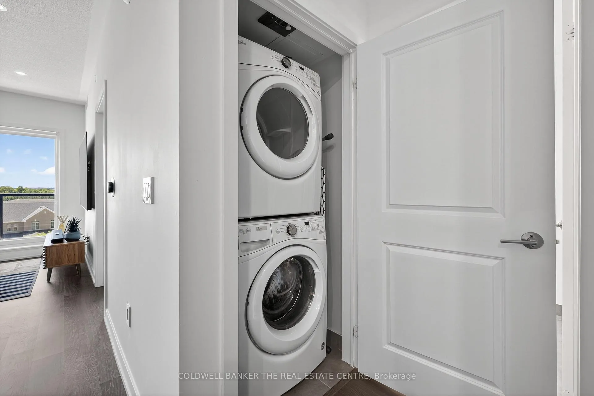 Photo 13 of Unit 351, 555 William Graham Drive, Aurora, Rural Aurora — HOMEH