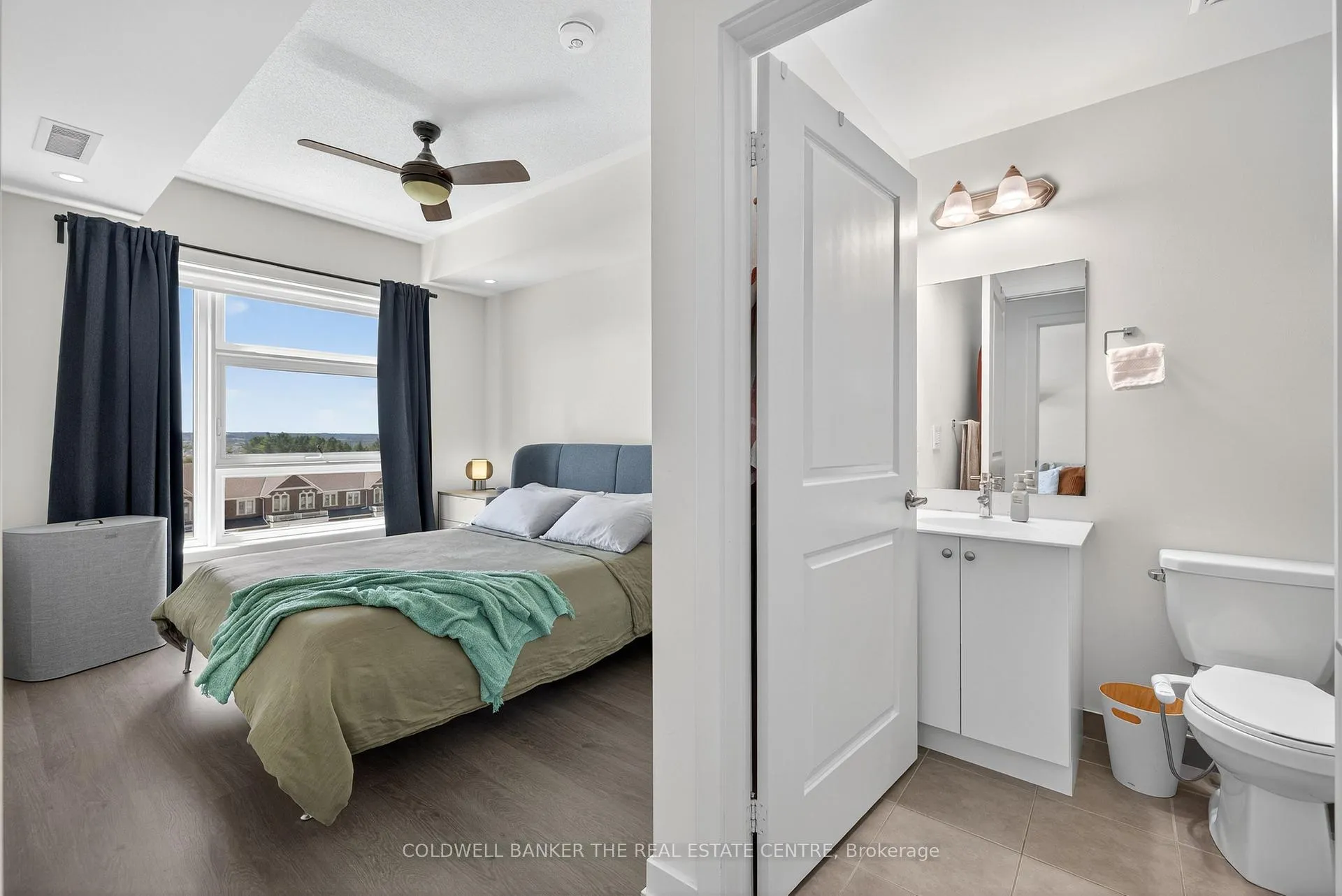 Photo 15 of Unit 351, 555 William Graham Drive, Aurora, Rural Aurora — HOMEH