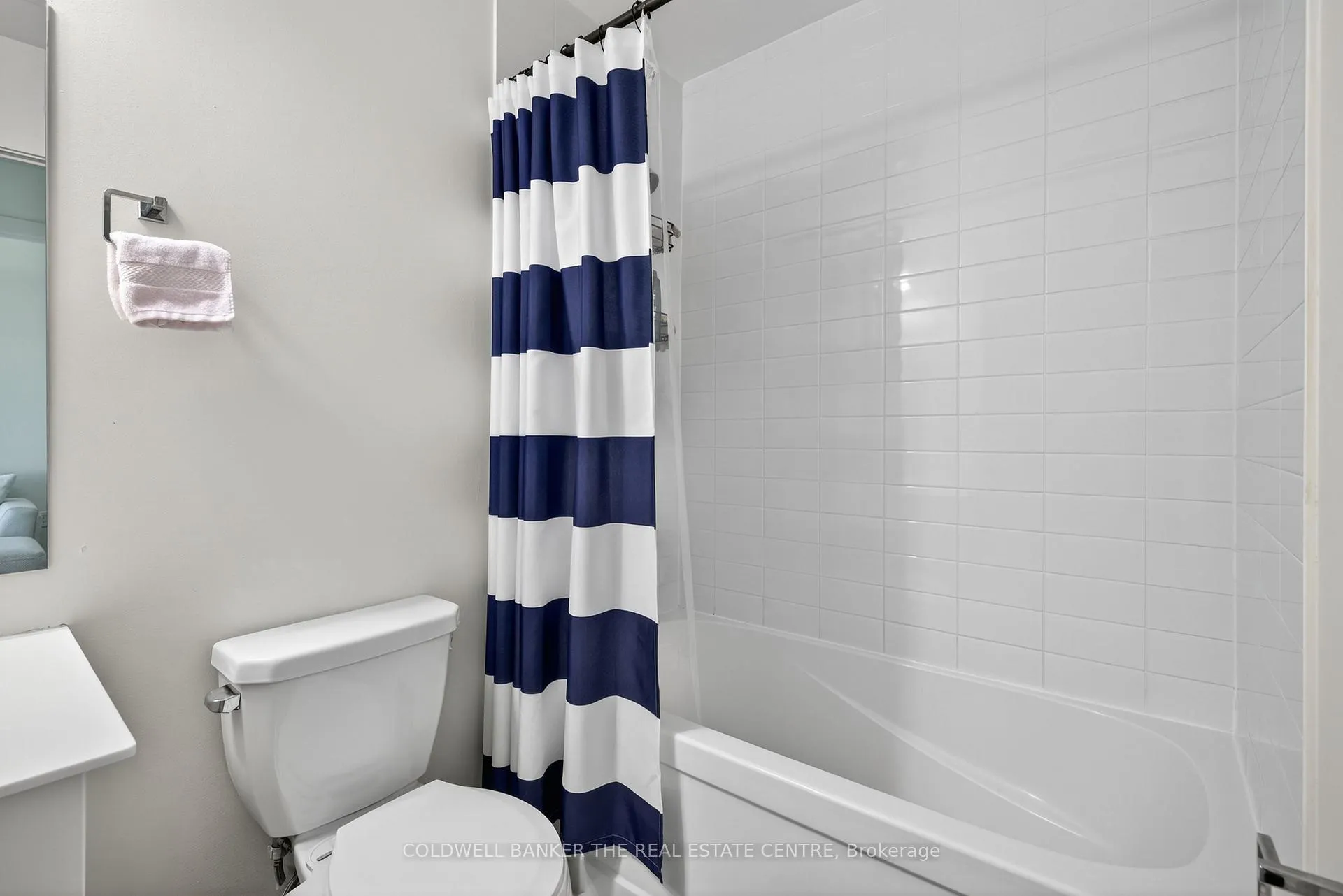 Photo 17 of Unit 351, 555 William Graham Drive, Aurora, Rural Aurora — HOMEH