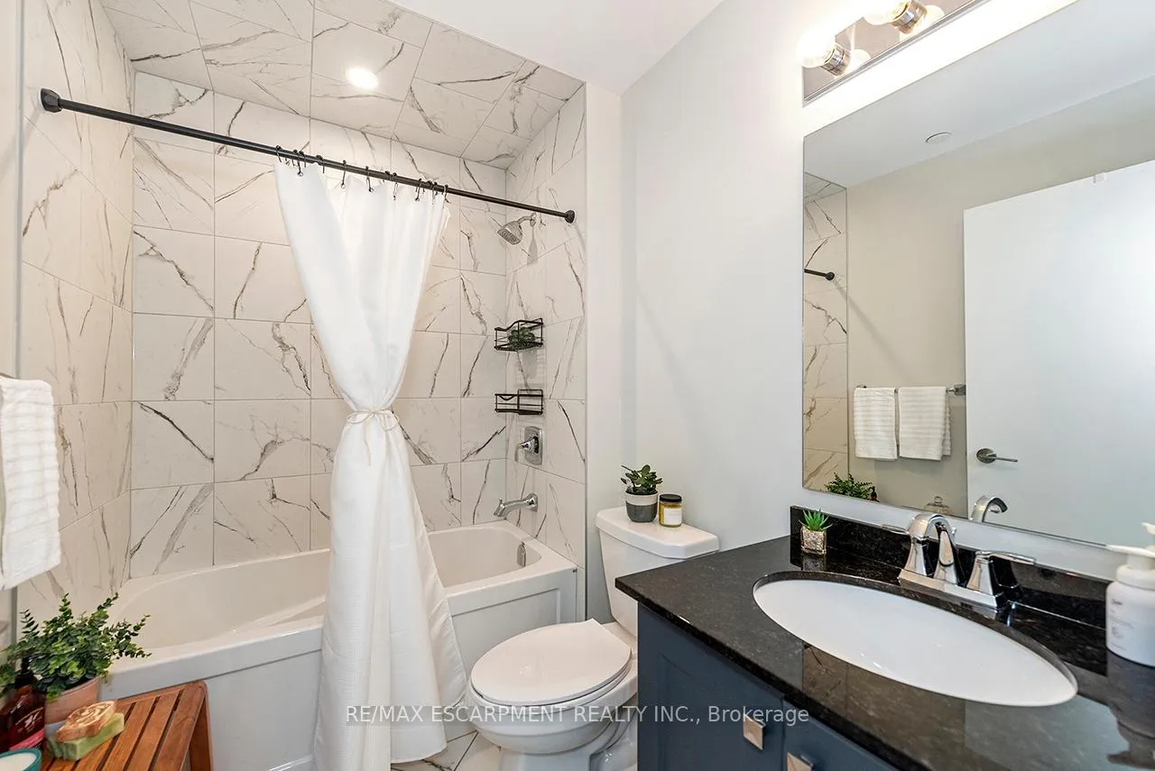 Photo 20 of Unit 606, 600 North Service Road, Hamilton, Lakeshore — HOMEH