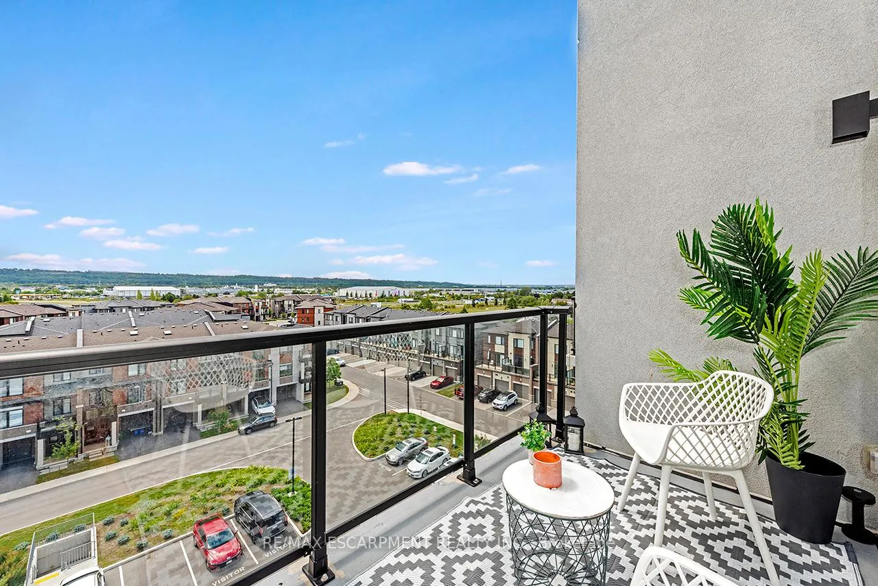 Photo 29 of Unit 606, 600 North Service Road, Hamilton, Lakeshore — HOMEH