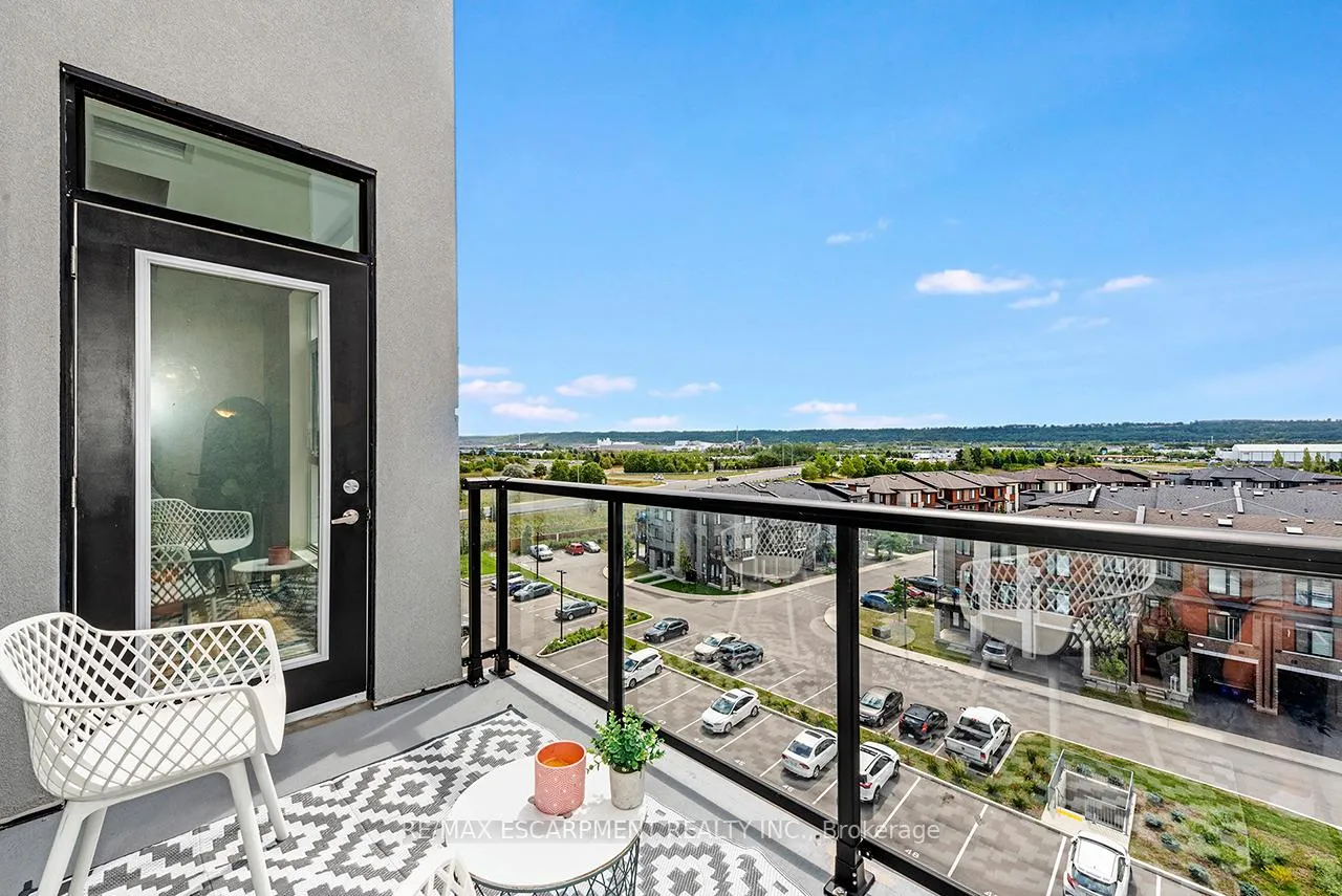 Photo 30 of Unit 606, 600 North Service Road, Hamilton, Lakeshore — HOMEH