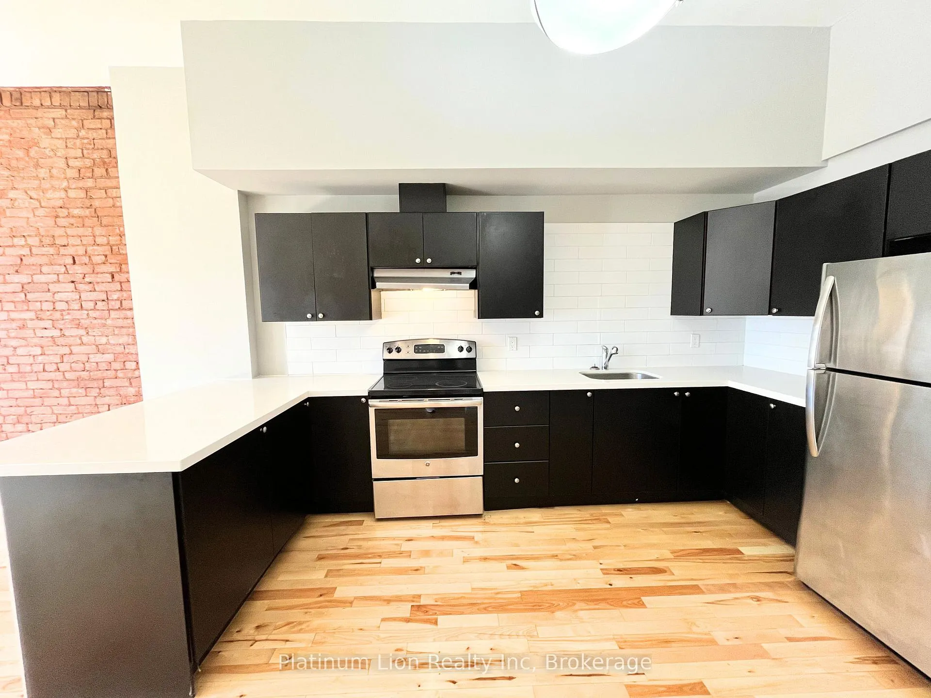 Photo 7 of Unit 3, 215 King Street E, Hamilton, Beasley — HOMEH