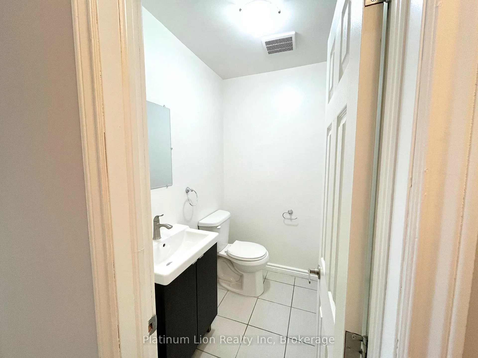 Photo 9 of Unit 3, 215 King Street E, Hamilton, Beasley — HOMEH