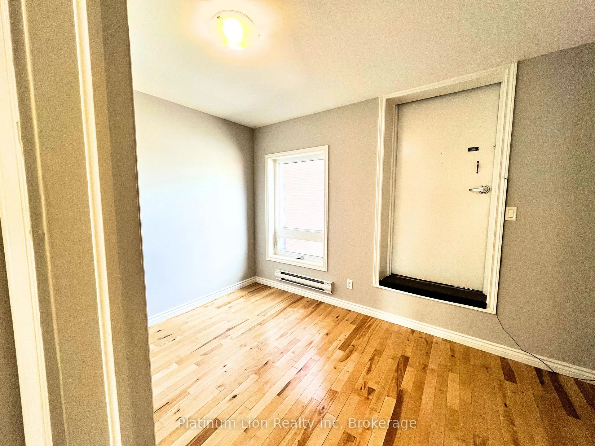 Photo 14 of Unit 3, 215 King Street E, Hamilton, Beasley — HOMEH