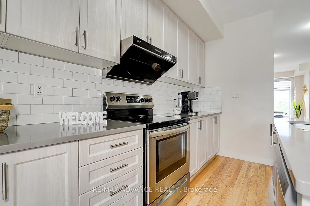 Photo 12 of 2170 Donald Cousens Parkway, Markham, Cornell — HOMEH