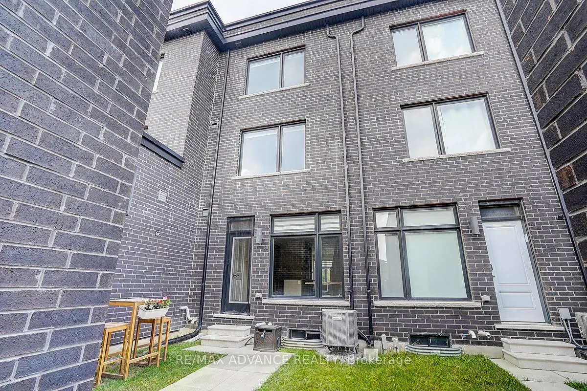 Photo 35 of 2170 Donald Cousens Parkway, Markham, Cornell — HOMEH
