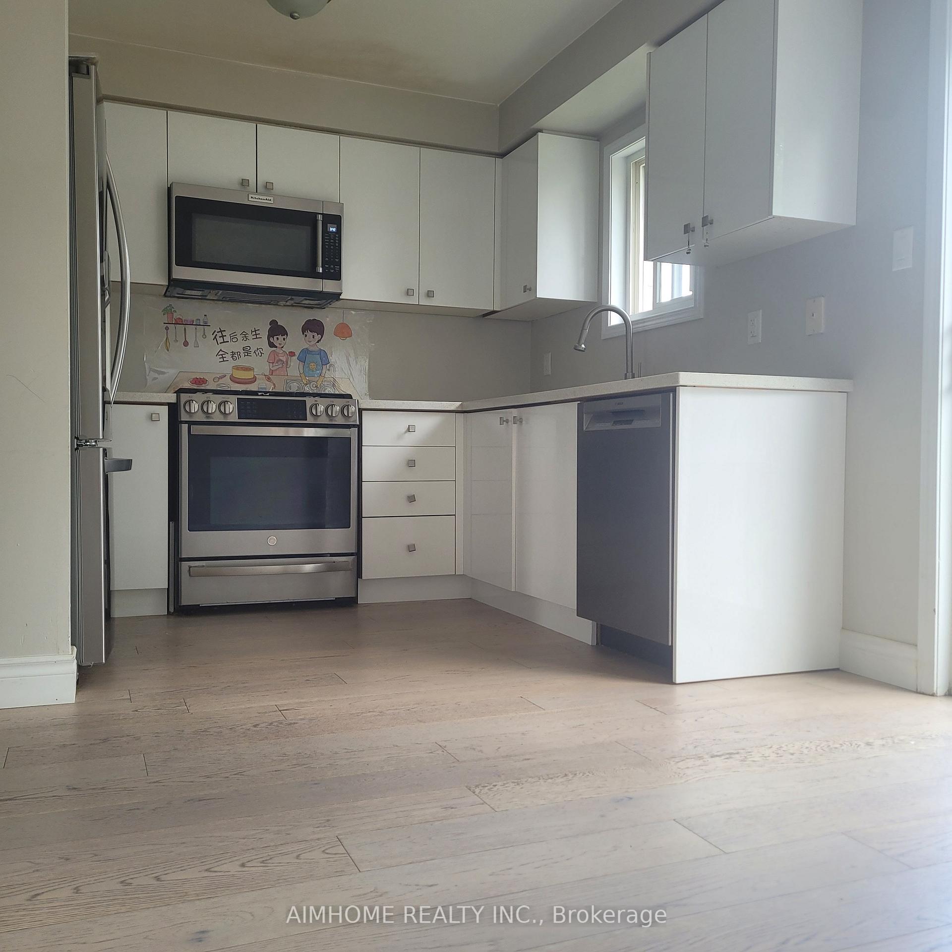 Photo 7 of 22 Villers Street, Barrie, Edgehill Drive — HOMEH