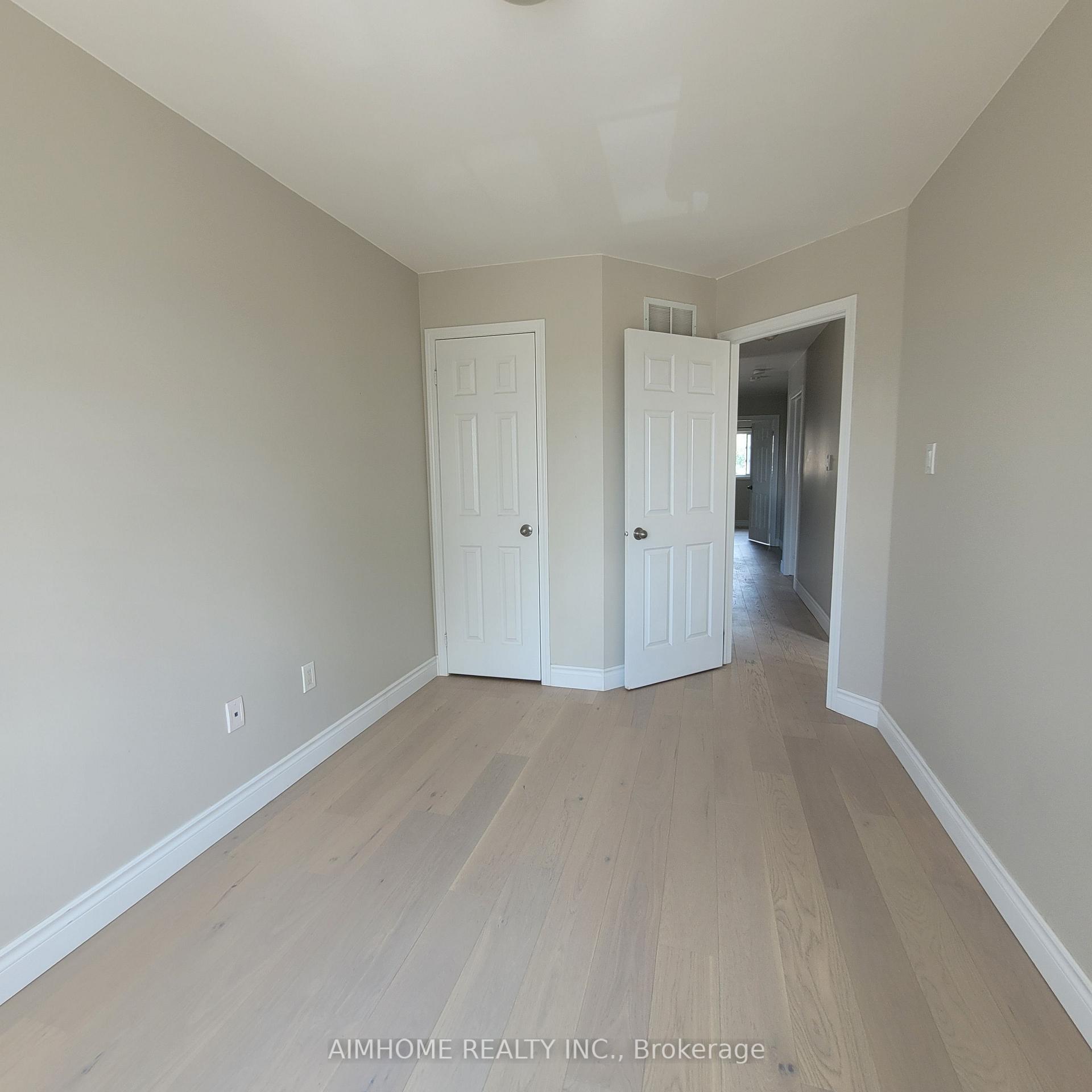 Photo 14 of 22 Villers Street, Barrie, Edgehill Drive — HOMEH