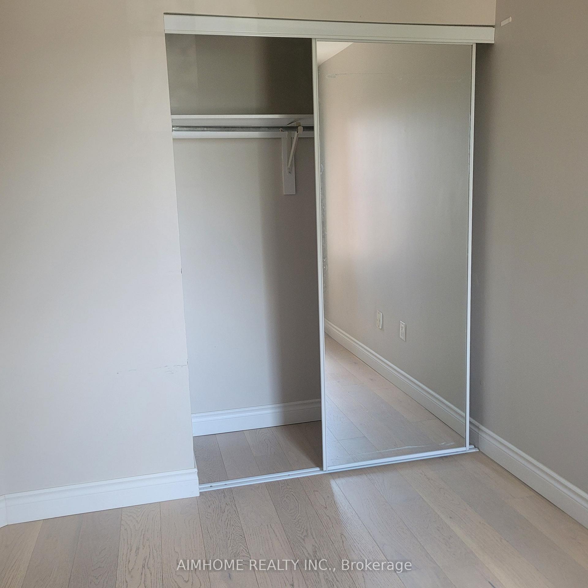 Photo 16 of 22 Villers Street, Barrie, Edgehill Drive — HOMEH