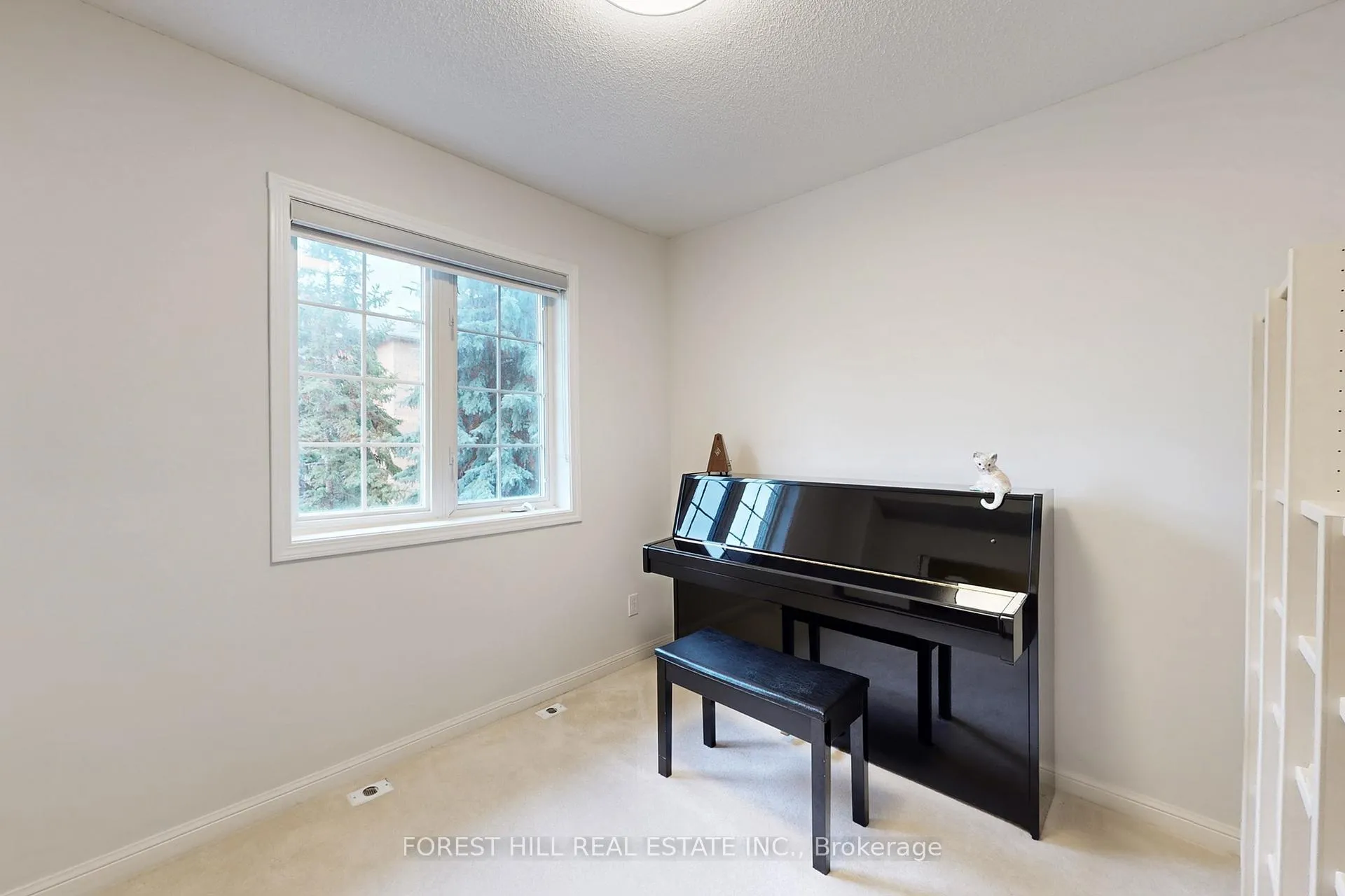 Photo 18 of Unit 01, 23 St.Moritz Way, Markham, Unionville — HOMEH
