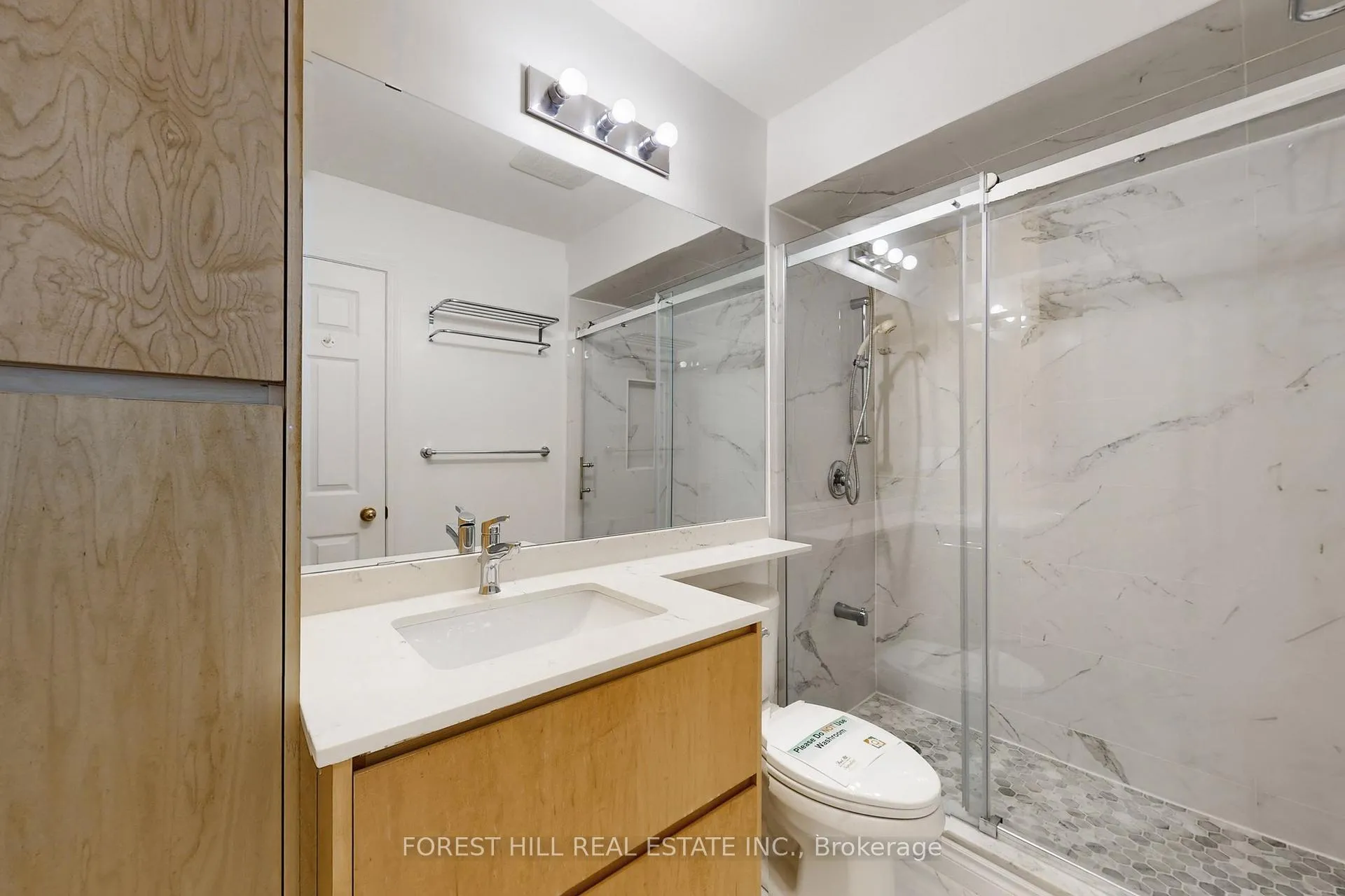 Photo 24 of Unit 01, 23 St.Moritz Way, Markham, Unionville — HOMEH