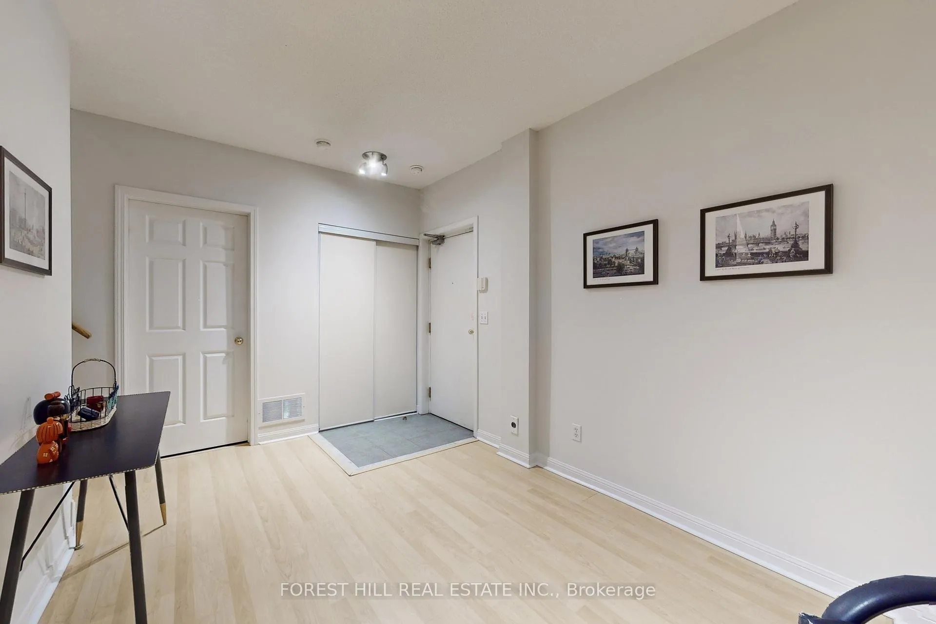 Photo 38 of Unit 01, 23 St.Moritz Way, Markham, Unionville — HOMEH