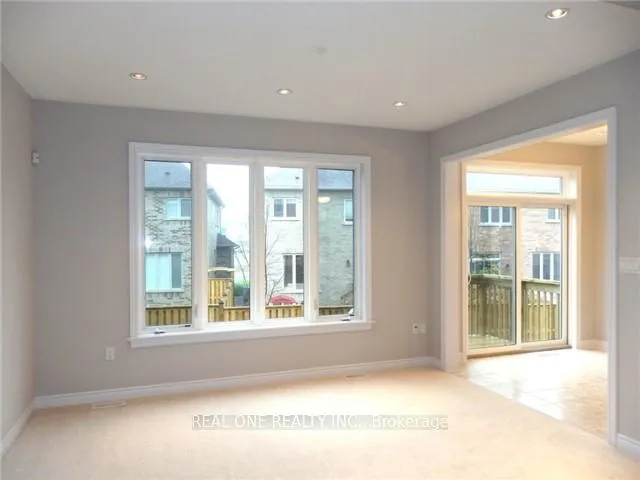 Photo 5 of 51 Hazelton Avenue, Hamilton, Sheldon — HOMEH