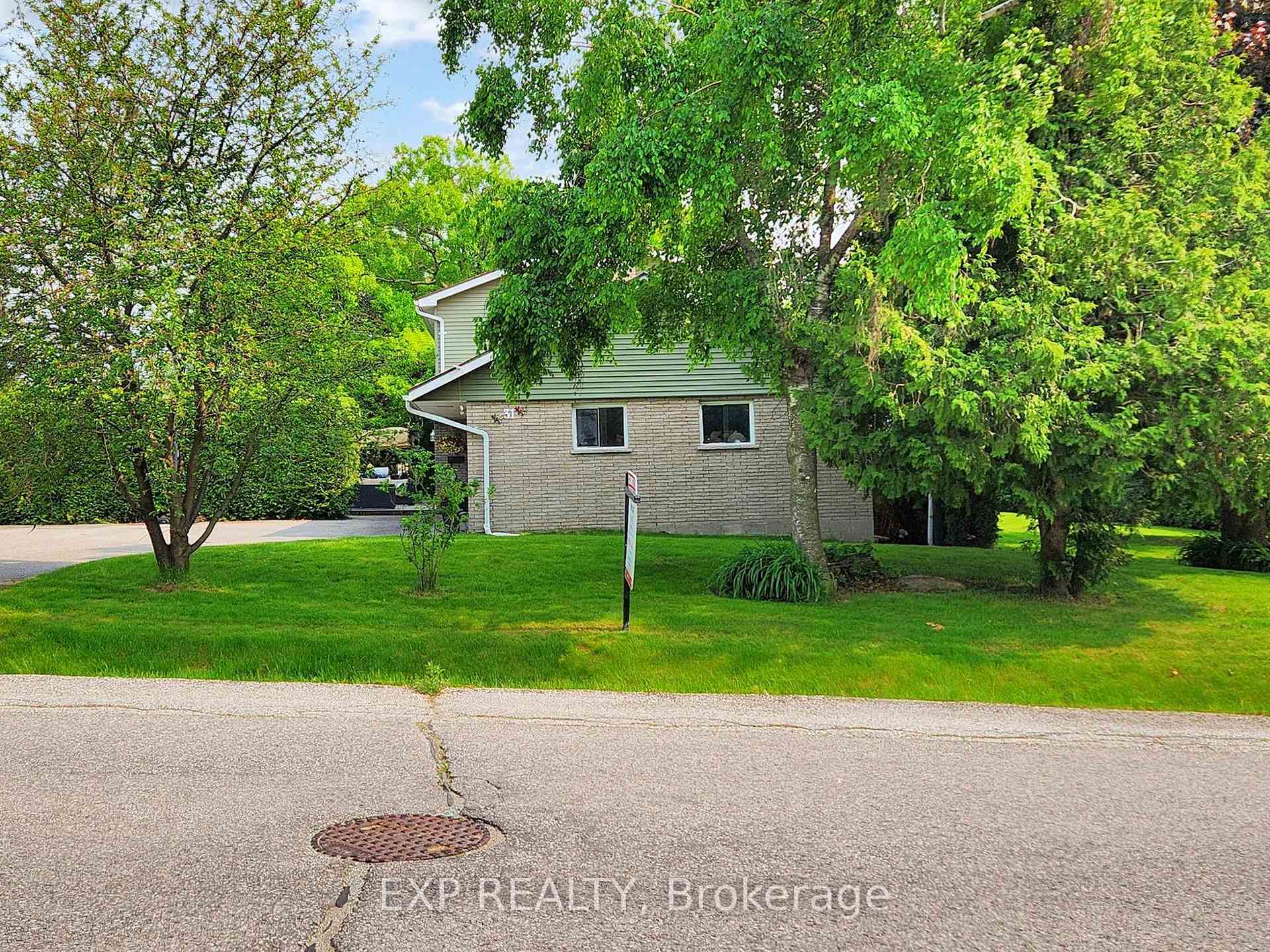 Photo 2 of 31 Henry Street, Georgina, Keswick North — HOMEH
