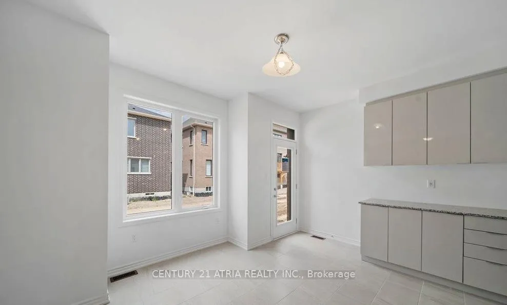 Photo 9 of 1408 Mockingbird Square, Pickering, Rural Pickering — HOMEH