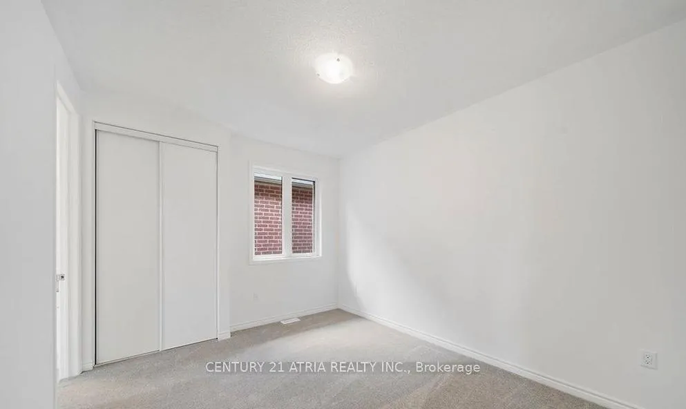 Photo 13 of 1408 Mockingbird Square, Pickering, Rural Pickering — HOMEH