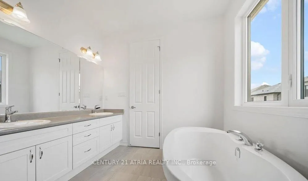 Photo 18 of 1408 Mockingbird Square, Pickering, Rural Pickering — HOMEH