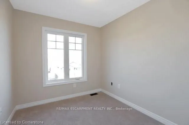 Photo 23 of 21 Walters Lane, Grimsby, Grimsby Beach — HOMEH