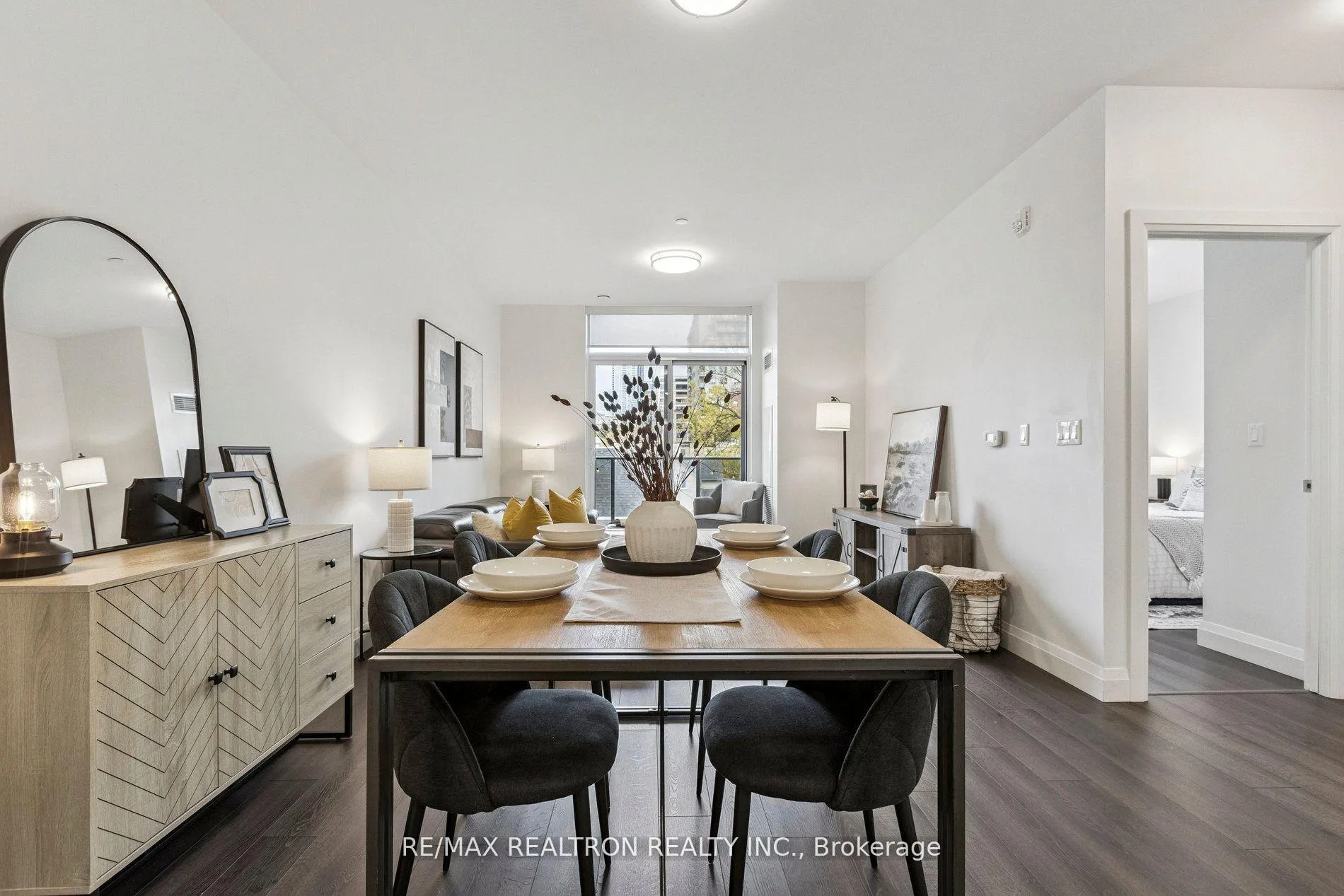 Photo 1 of Unit 313, 399 Queen Street S, Kitchener — HOMEH