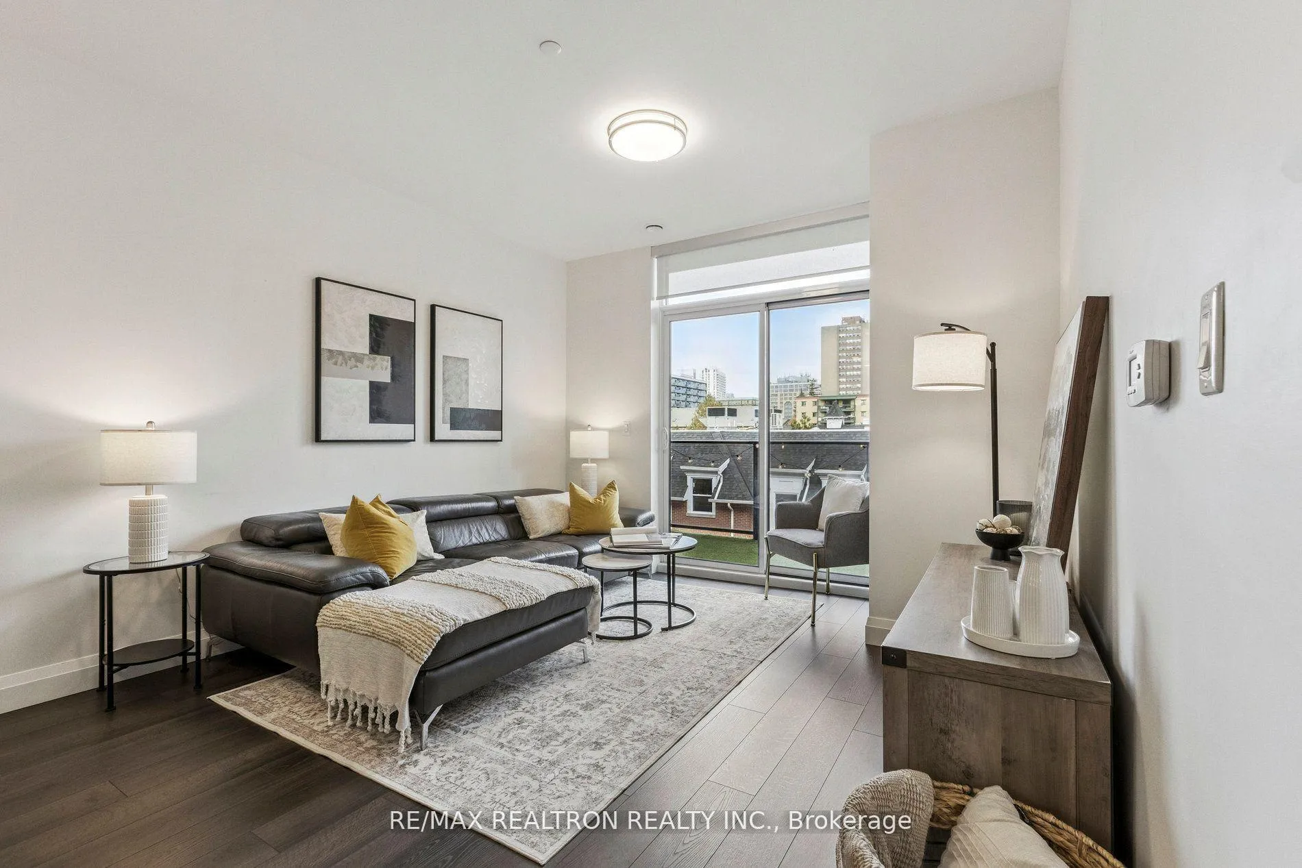 Photo 2 of Unit 313, 399 Queen Street S, Kitchener — HOMEH