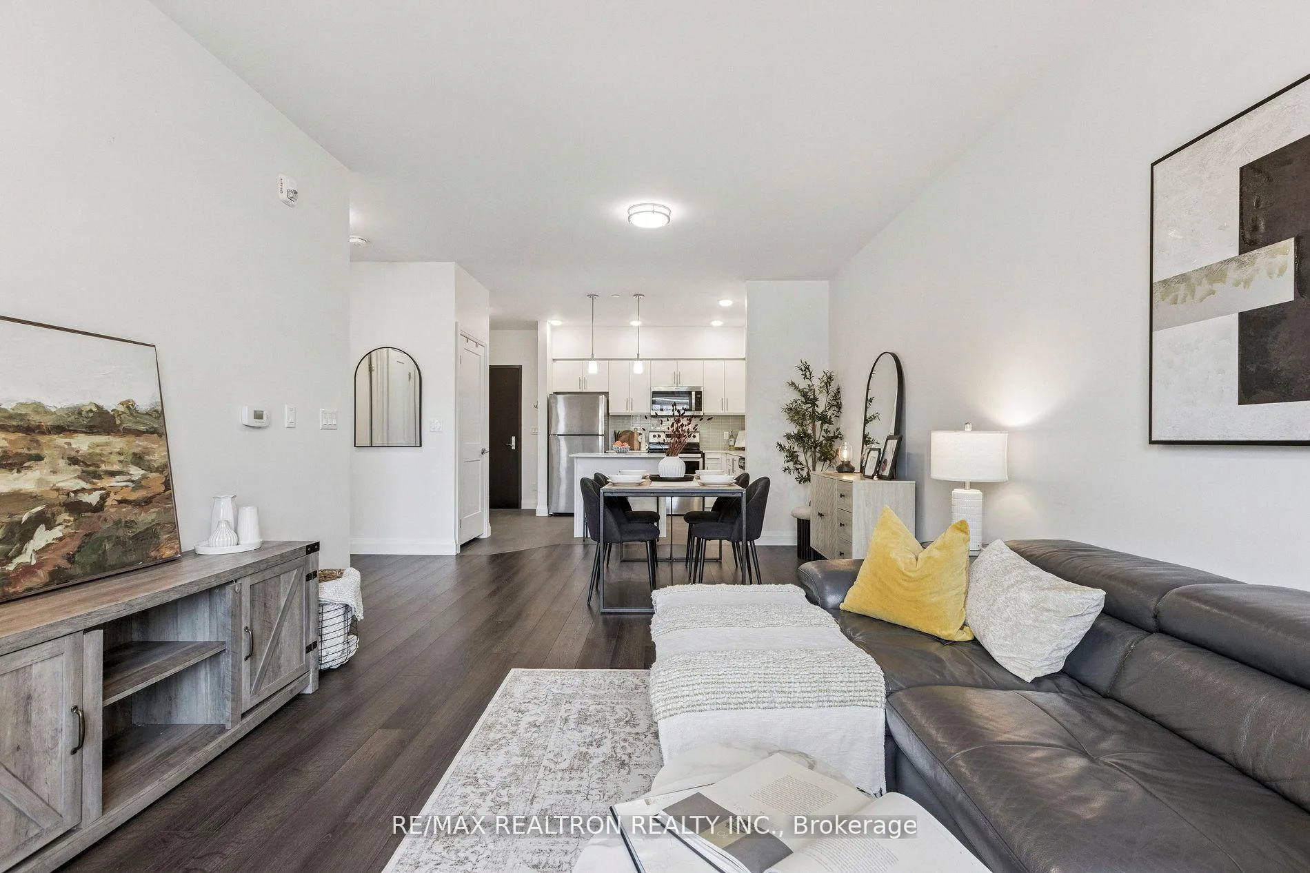 Photo 4 of Unit 313, 399 Queen Street S, Kitchener — HOMEH